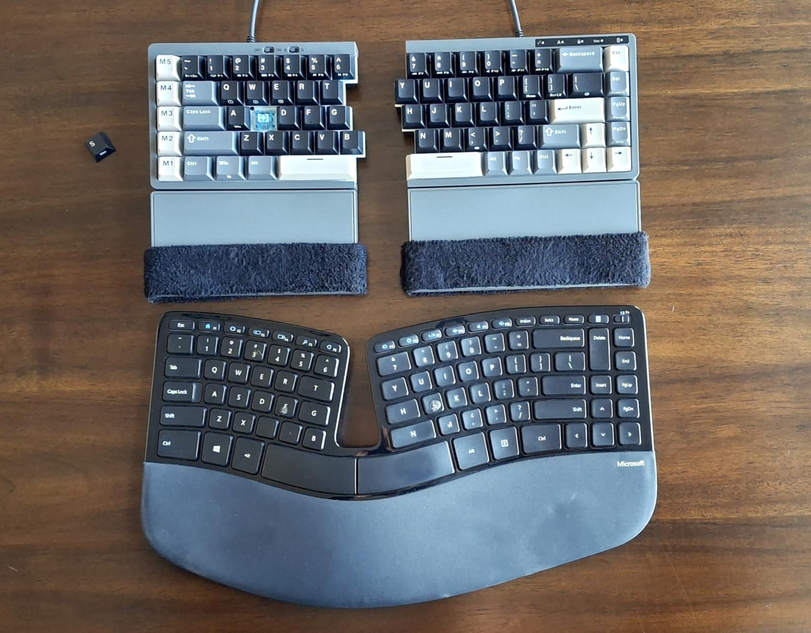 RK ROYAL KLUDGE RKS70 Ergonomic Split Keyboard, Wireless RGB Mechanical Keyboard with Bluetooth/2.4GHz/Wired, 75% Hot Swappable Gaming Keyboards with Fixed Wrist Rest, Pre-lubed Linear Creamy Switches customer photo 1