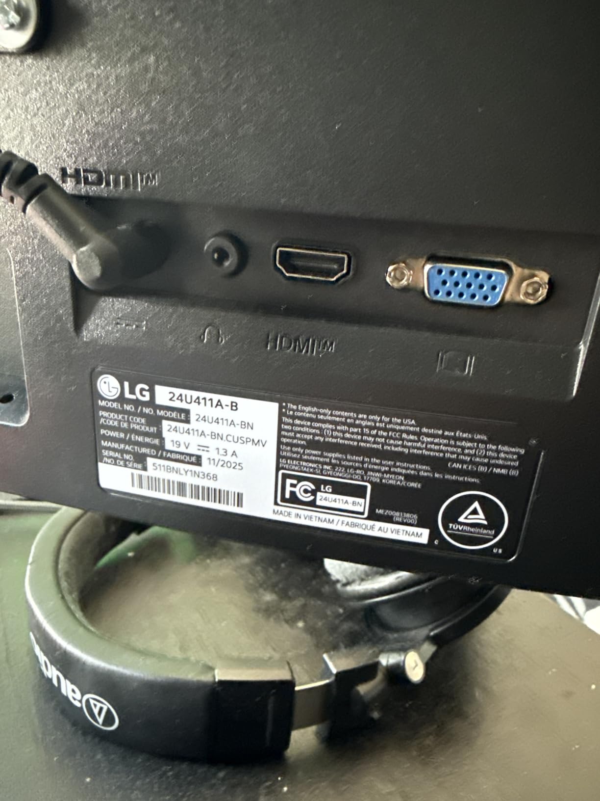 LG 24U411A-B 24-inch Full HD (1920 x 1080) IPS Computer Monitor, 120Hz, HDR10, Reader Mode, Flicker Safe, HDMI, Slim Stand Base, Black customer photo 2