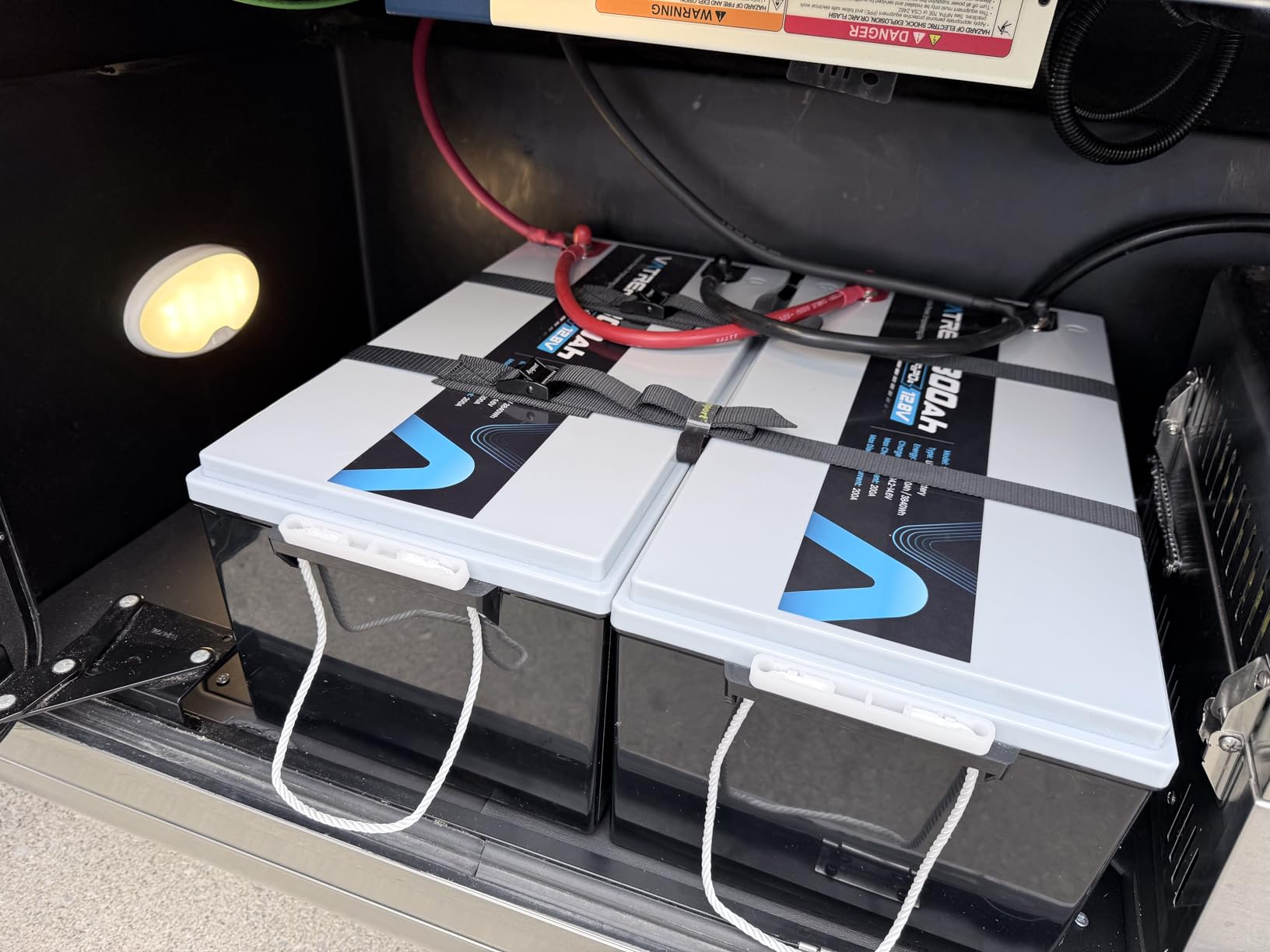 12.8V 300Ah Self-Heating LiFePO4 Lithium Battery with APP Monitoring, Built-in 200A BMS, Rechargeable 3840Wh Energy Battery for Trolling Motor, RV, Marine, Solar, Camping, Backup Power, Off-Grid, etc. customer photo 2
