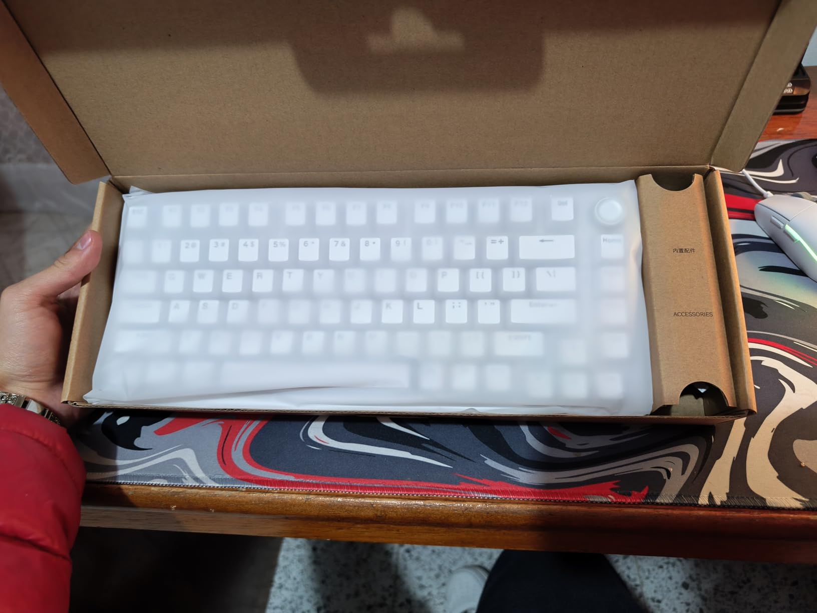DIERYA DK81E 75% Mechanical Gaming Keyboard, Hot-Swappable, Pre-Lubed Linear Switches, Gasket-Mount, 6-Layer Dampening Foam, Programmable, Volume Knob, RGB Backlit, Double-Shot Keycaps, Wired, White customer photo 2