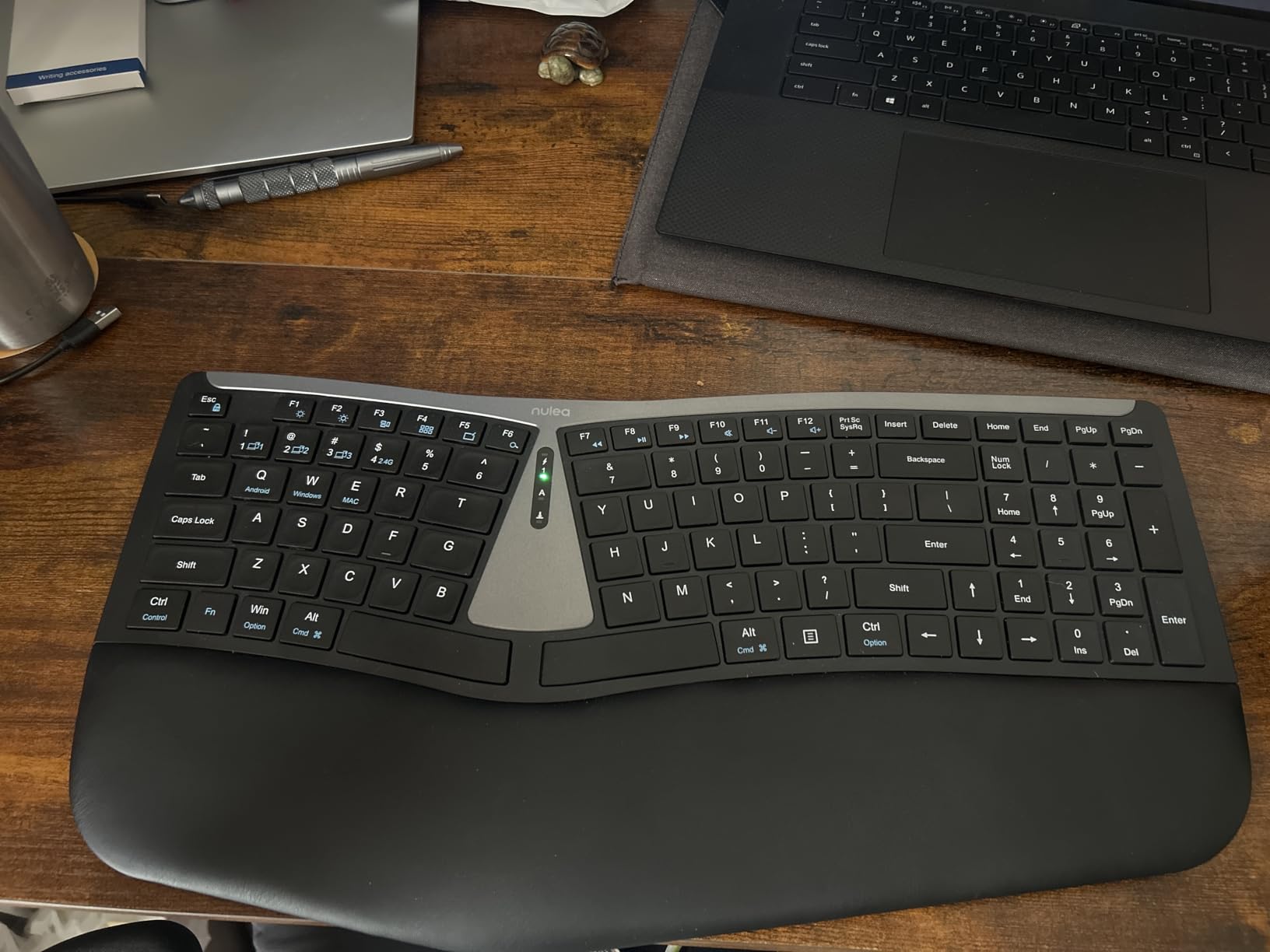 Nulea RT07B Wireless Ergonomic Split Keyboard, Wrist Rest, Natural Typing, Bluetooth and USB Connectivity, USB-C Rechargeable, Compatible with Windows Mac (Silver Black) customer photo 1