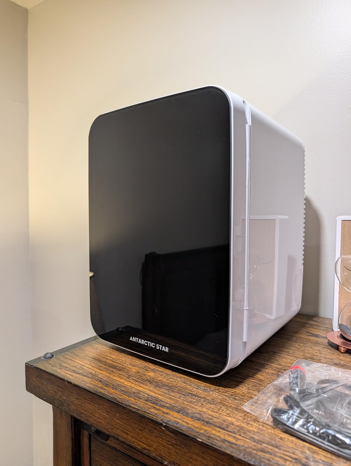 Antarctic Star Compact Mini Fridge, 10L Portable Small Refrigerator, 2.6 Gal Mini Fridge with AC/DC Adapters, Small Cosmetics Cooler for Beverage, Food, Makeup, Bedroom, Office, Dorm, Black customer photo 2