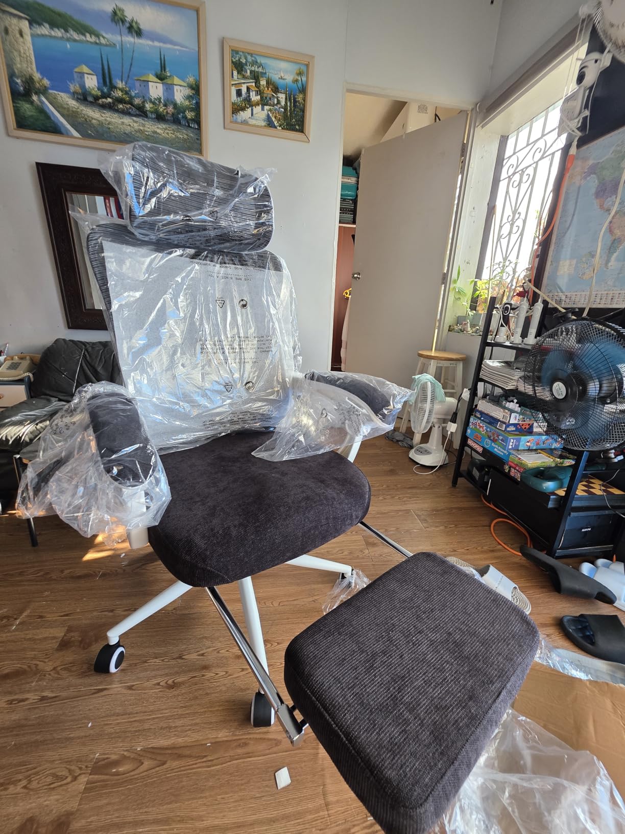 Ergonomic Office Chair with Footrest - Adjustable Lumbar Support & Headrest, 90-160° Reclining Mesh Back Computer Chair - Home Office/Gaming, 350lbs Capacity customer photo 2