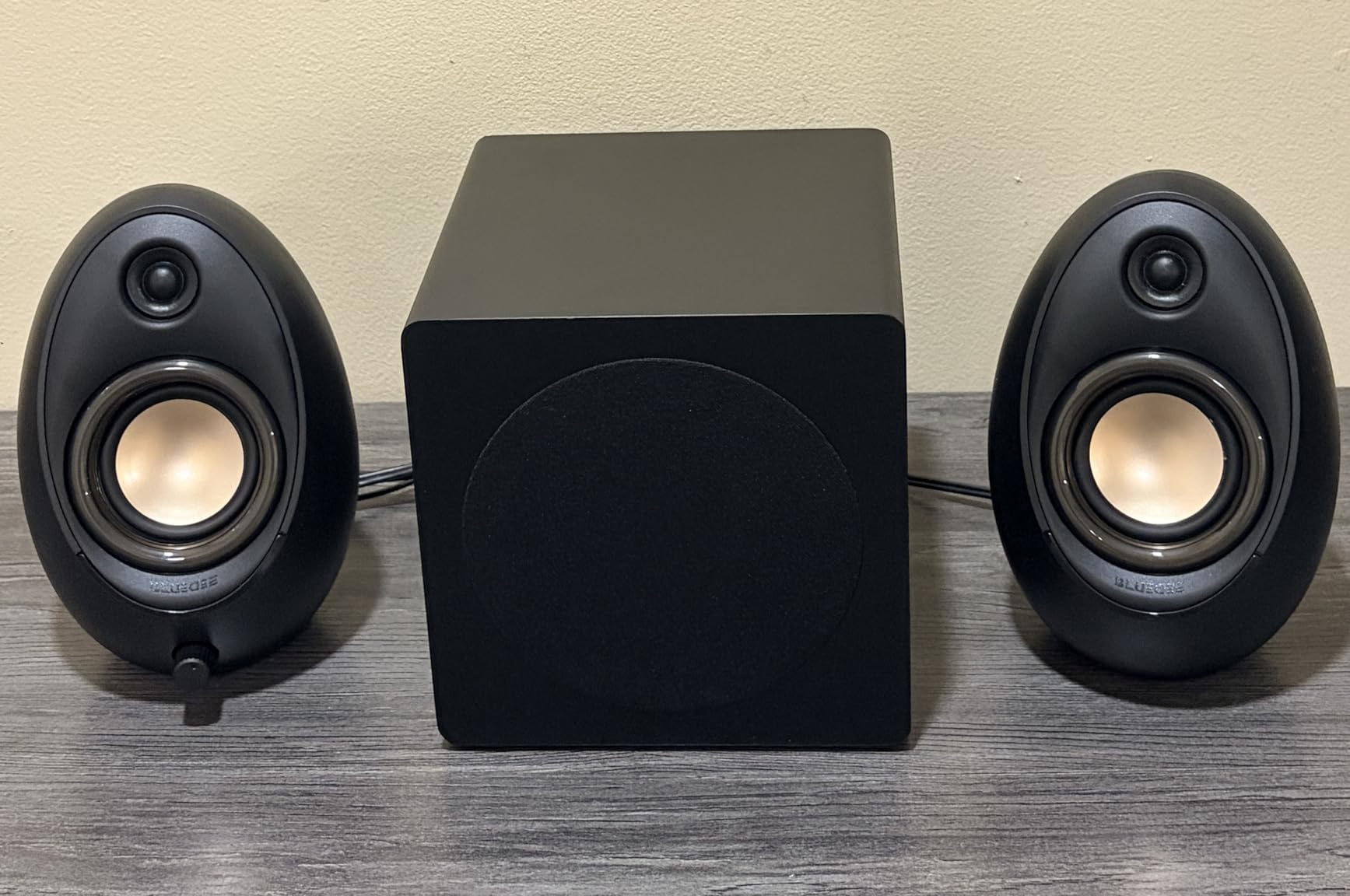 Bluedee Computer Speakers with Subwoofer, 2.1 PC Speakers with Deep Bass and 80W Peak Power, Adapter Powered, Bluetooth 5.4 & USB/USB-C/AUX-in, RGB Desktop Speakers for Computer, Laptop, Monitor customer photo 2