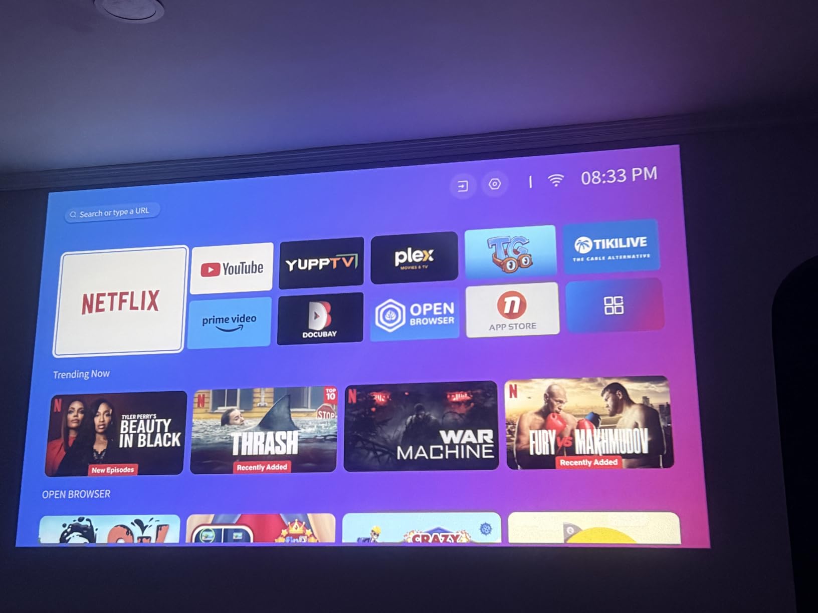 Aurzen D1 air Smart Portable Projector with WiFi and Bluetooth, USB-C Powered, Easy Auto Setup, 16W Dolby Audio, Built-in Official Apps, Native 1080P HDR10, Outdoor Movie Projector 4K Supported, White customer photo 1