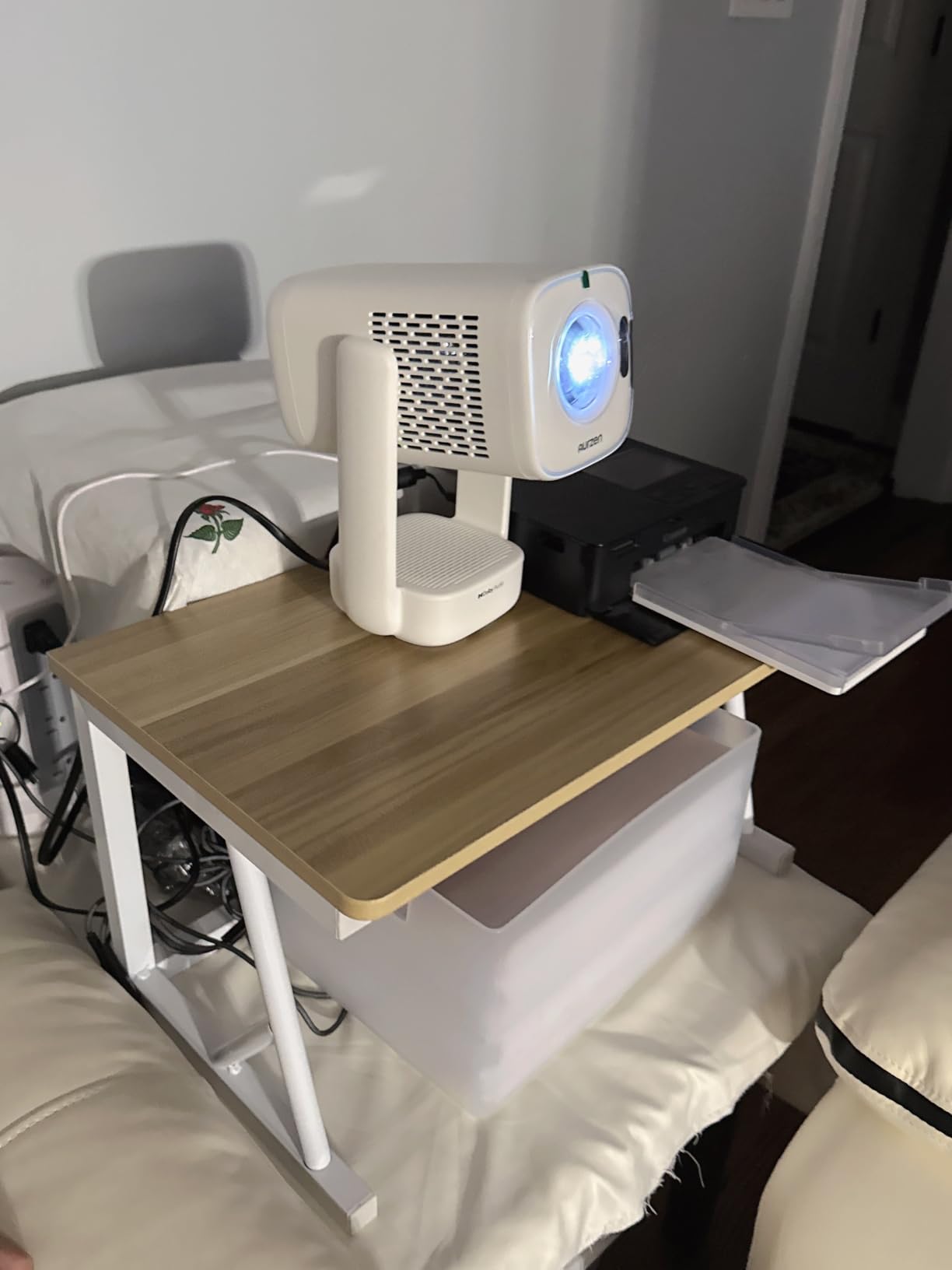 Aurzen D1 air Smart Portable Projector with WiFi and Bluetooth, USB-C Powered, Easy Auto Setup, 16W Dolby Audio, Built-in Official Apps, Native 1080P HDR10, Outdoor Movie Projector 4K Supported, White customer photo 2