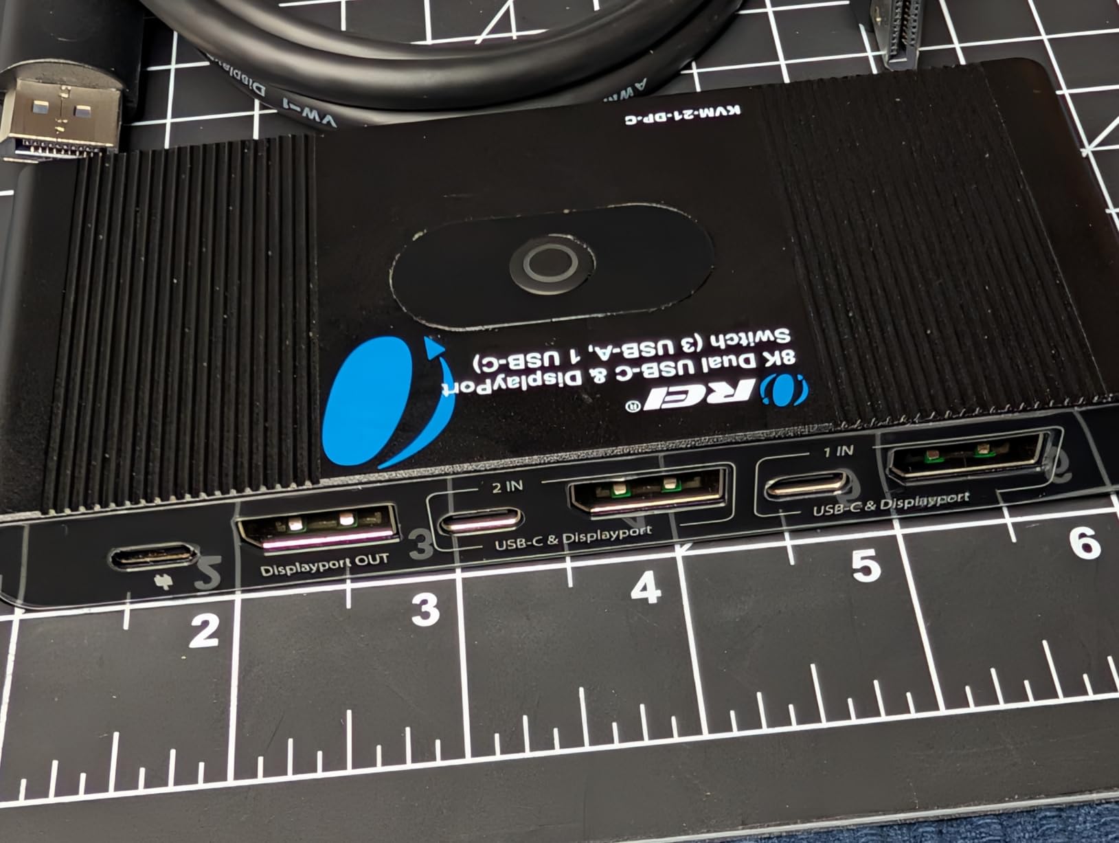 OREI 8K KVM Switch - DisplayPort Switch 2 in 1 Out, USB-C for 2 Computers, DisplayPort 1.4 KVM, KVM Switch 2 Computers 1 Monitor, Supports 4K 144Hz / 120Hz & KVM USB 3.0 Hub customer photo 1