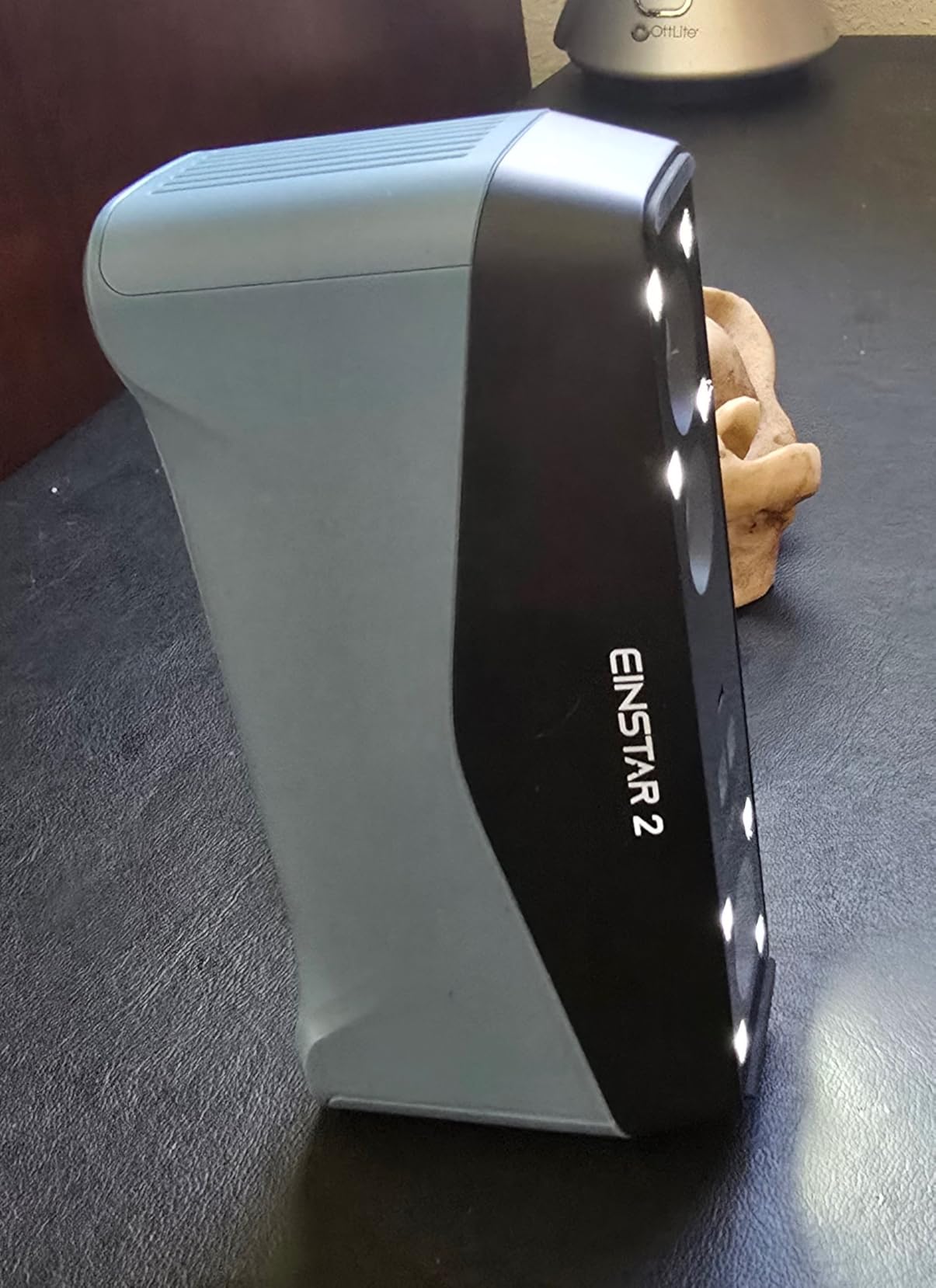 EINSTAR 2 Wireless 3D Scanner, 17 Parallel Blue Laser and Infrared Light, 0.05mm High Resolution, 90 FPS High Scanning Speed, Support 3D Printing, Reverse Engineering, Art and Design, AR/VR customer photo 2