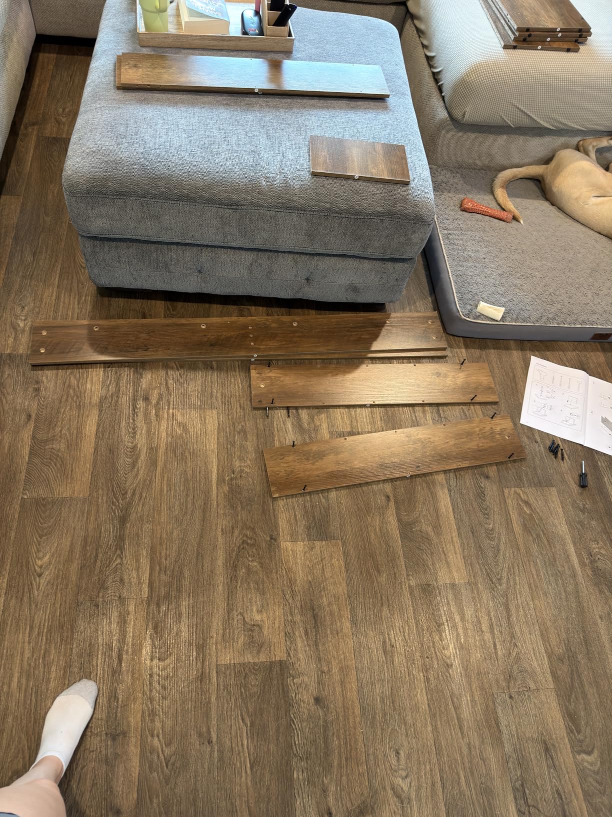 VASAGLE Entryway Table, Long Console Table, Thick Tabletop, Farmhouse Style, for Hallway, Behind the Couch, Living Room, Foyer, Easy Assembly, 11.8 x 47.2 x 31.5 Inches, Honey Brown customer photo 1