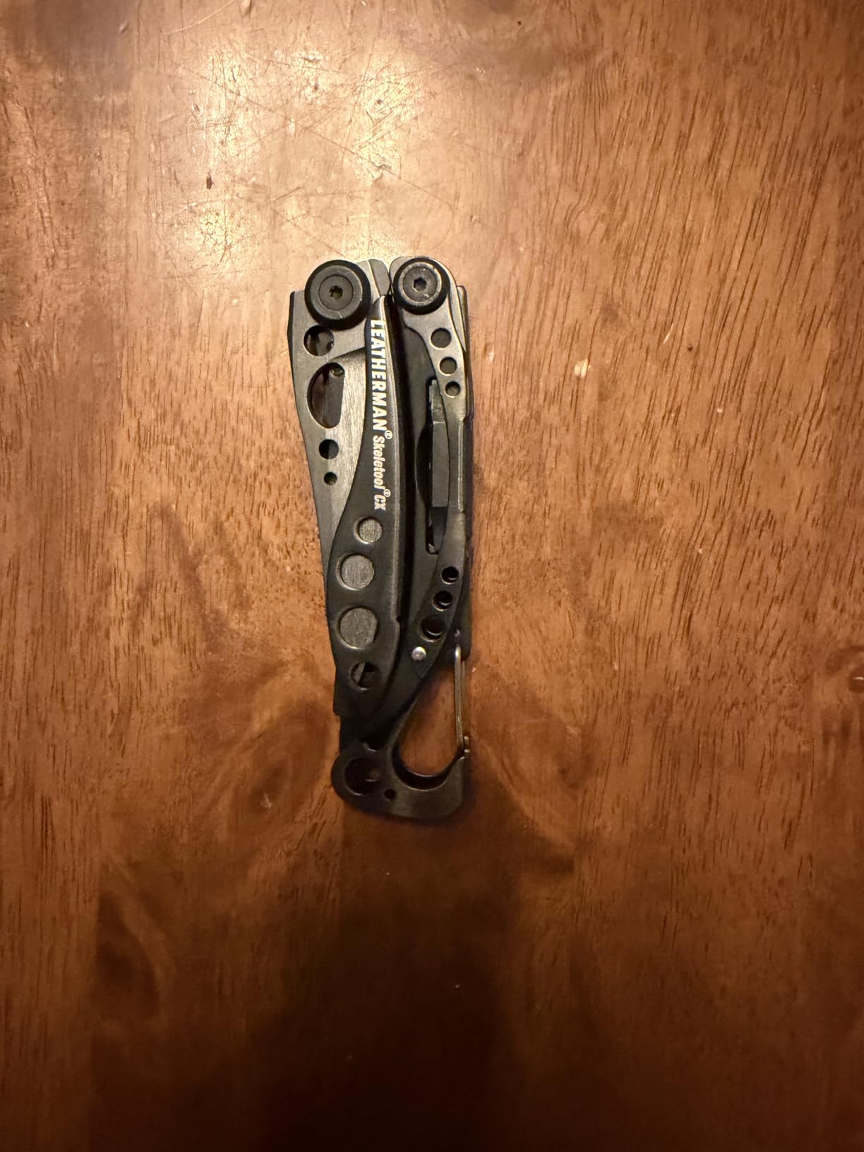 LEATHERMAN, Skeletool CX, 7-in-1 Lightweight, Minimalist Multi-Tool for Everyday Carry (EDC), Home, Garden & Outdoors, Onyx customer photo 1