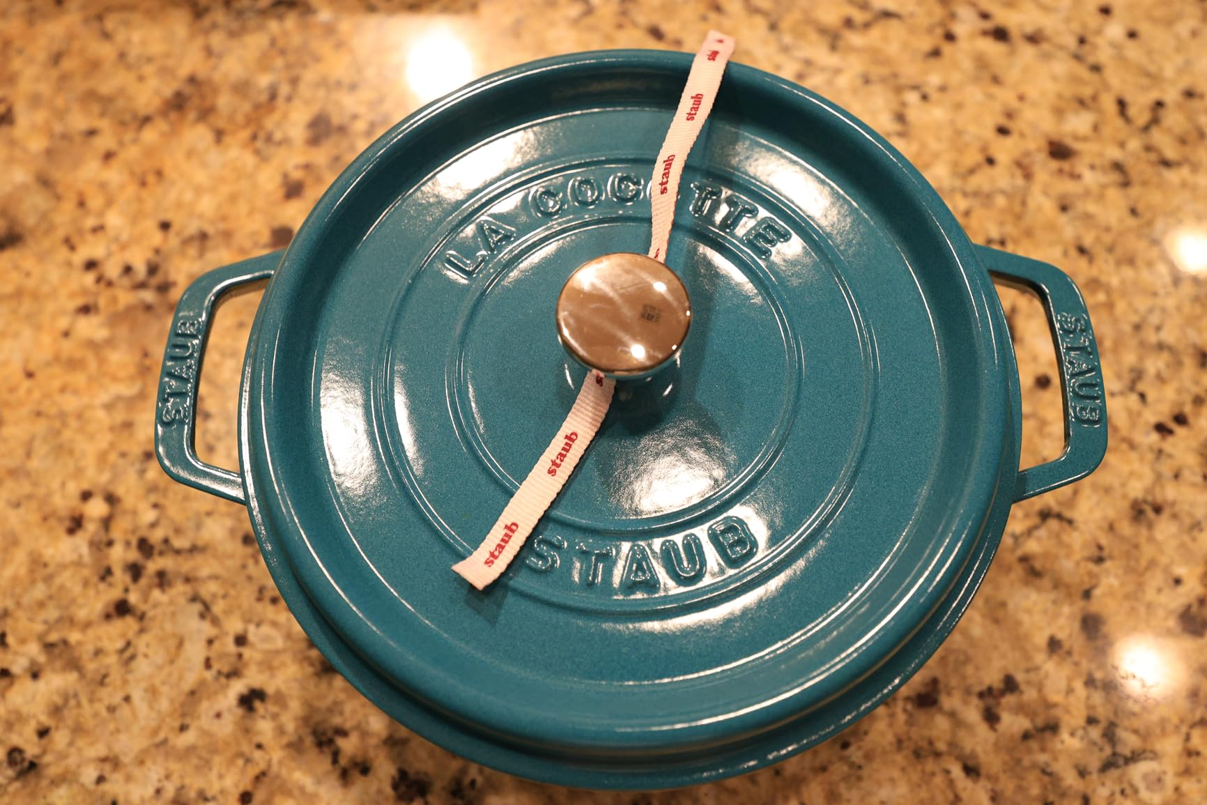 Staub Cast Iron Round Cocotte, Dutch Oven, 7-quart, serves 7-8, Made in France, White customer photo 1