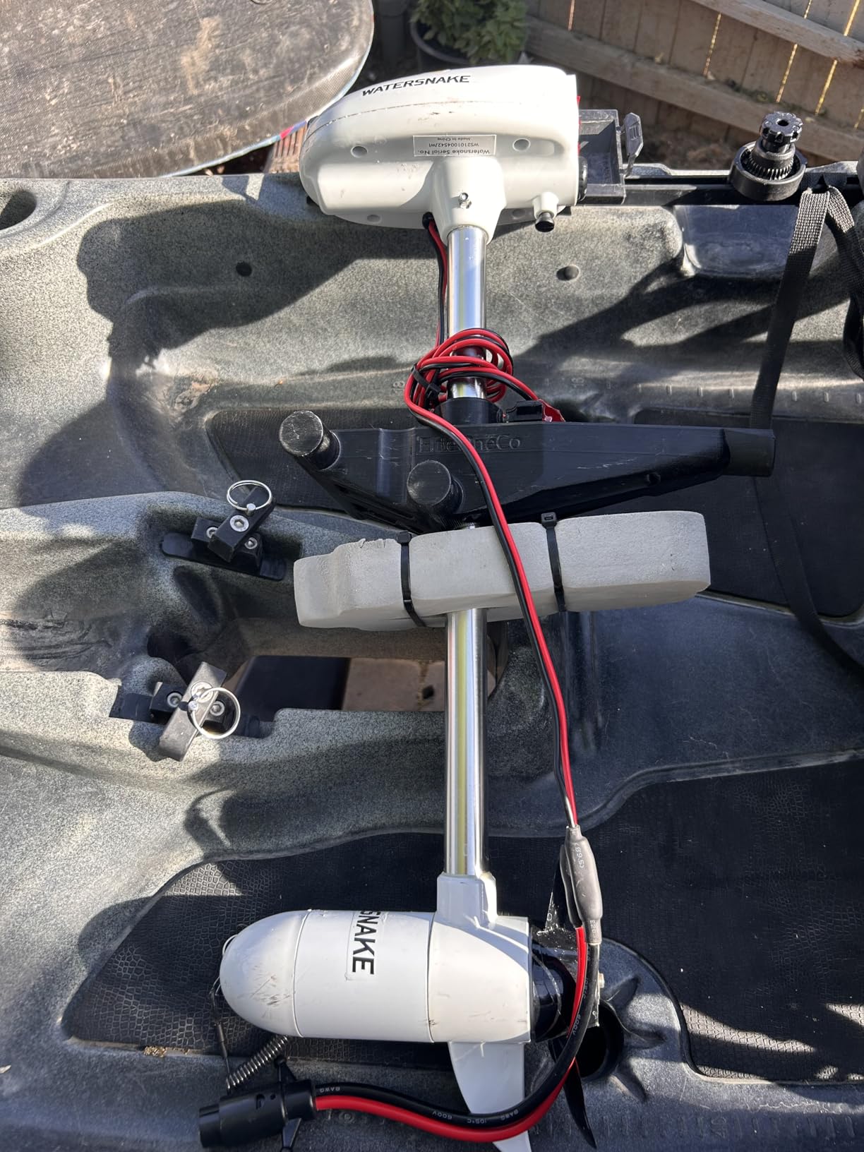 Watersnake T18 ASP - 18 Pound Thrust 12v Electric Saltwater Trolling Motor with Transom Mount customer photo 1