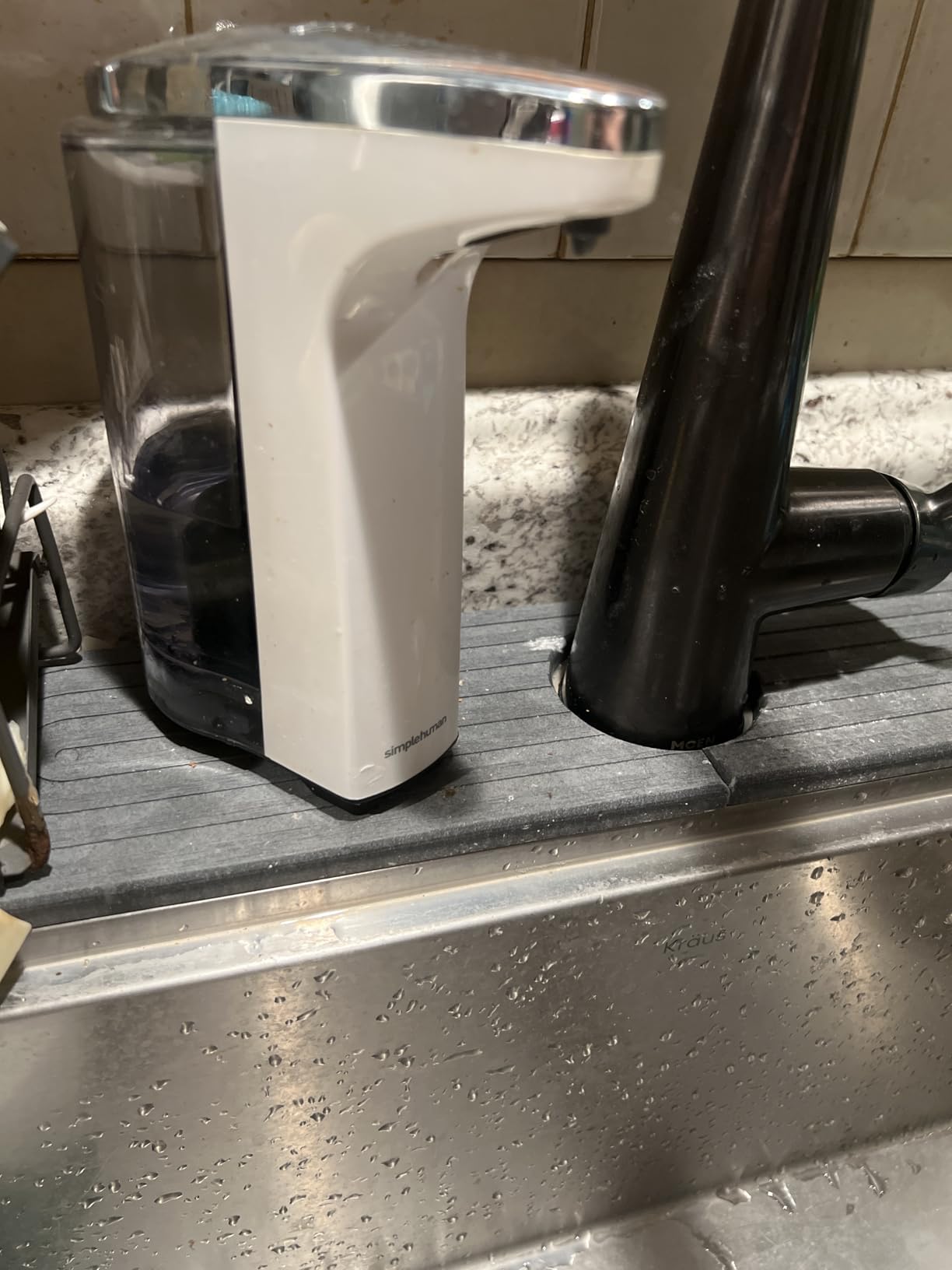 simplehuman 8 oz. Touch-Free Sensor Liquid Soap Pump Dispenser with Soap Sample, Brushed Nickel customer photo 1