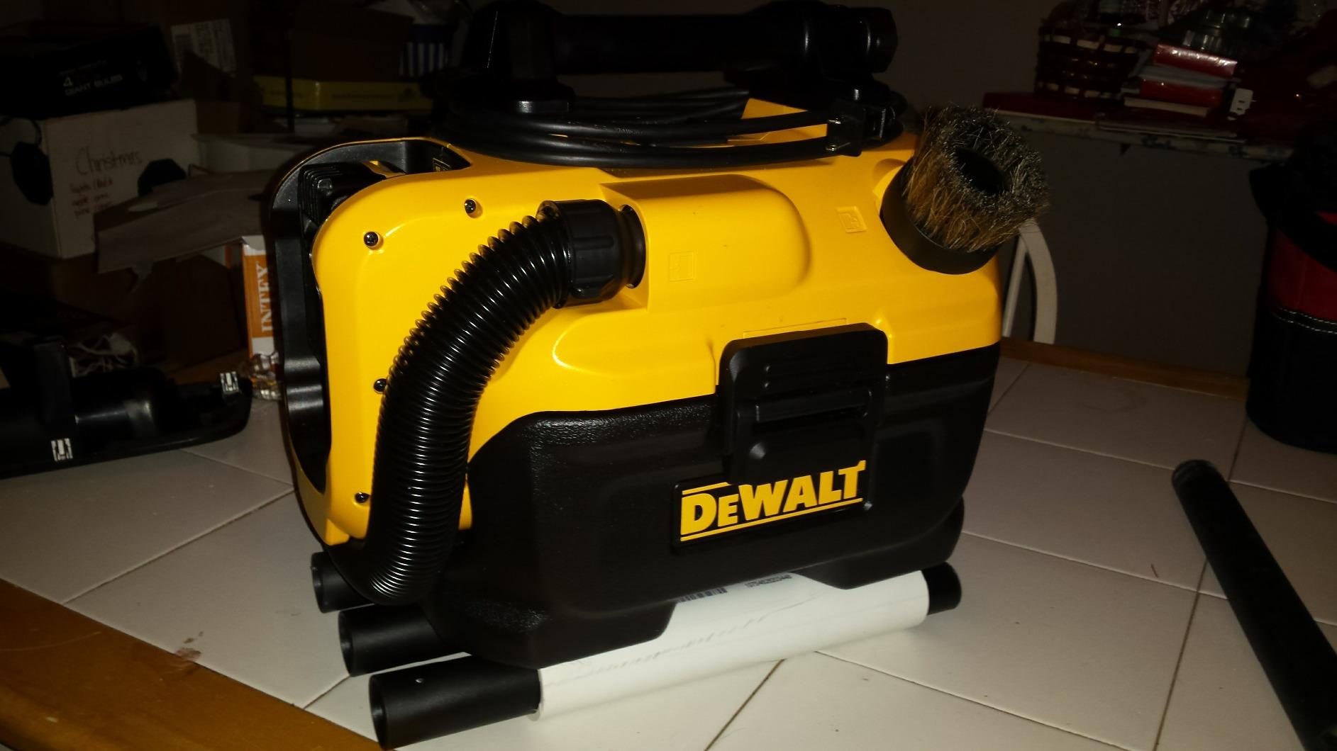 DEWALT 20V MAX Shop Vacuum Wet and Dry, 2 Gallon, Cordless and Corded Wet Dry Vacuum Cleaner customer photo 2