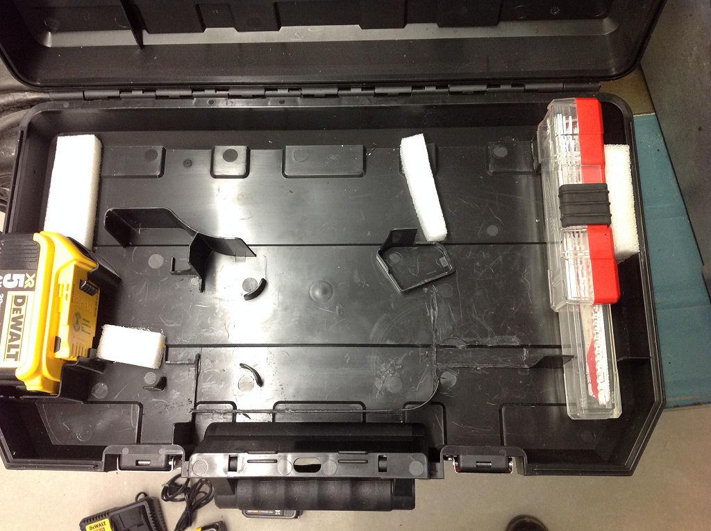 DEWALT 20V MAX* Cordless Reciprocating Saw Kit, 5 Amp-Hour Battery (DCS387P1) customer photo 1