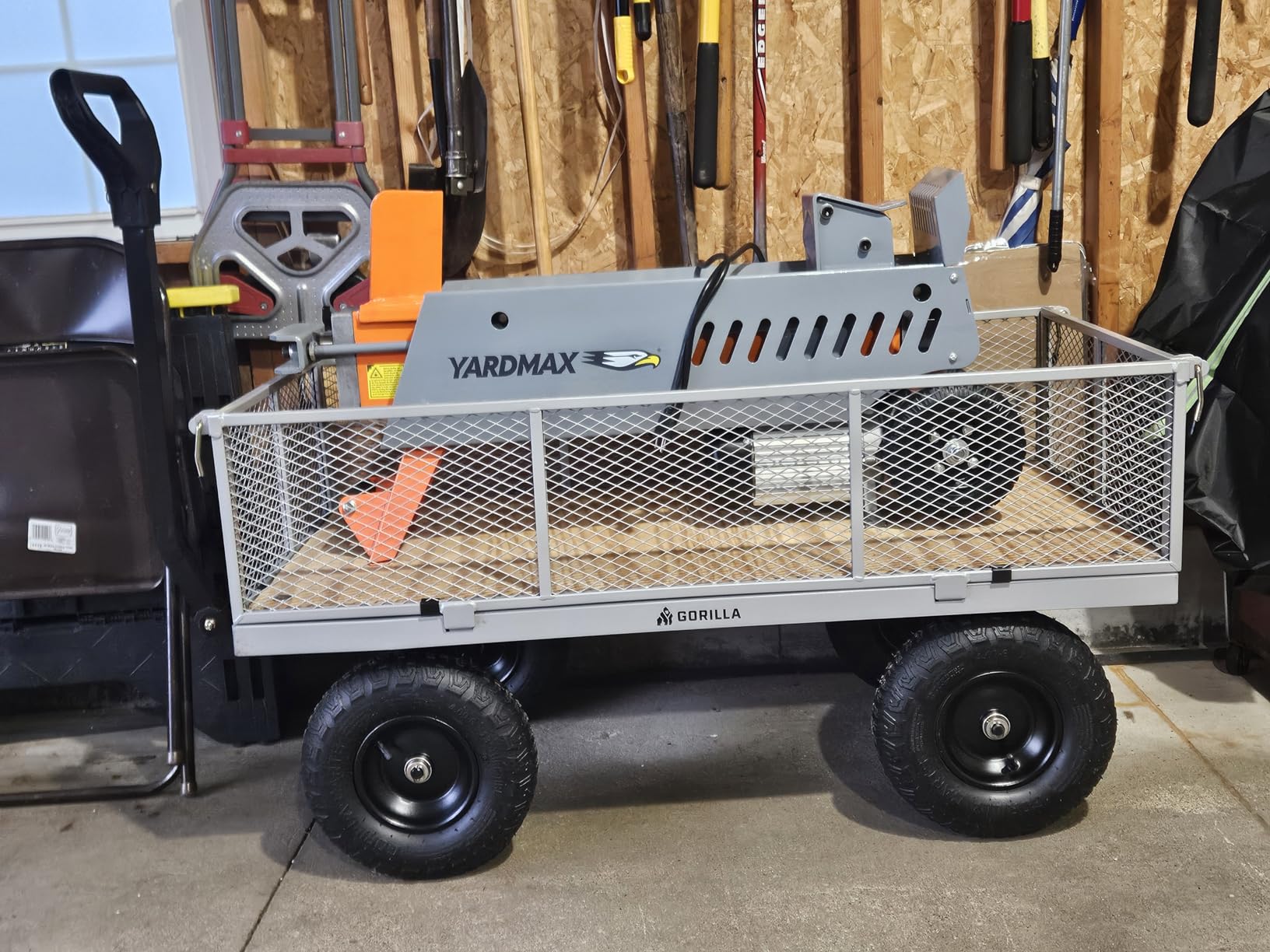 Gorilla Carts Steel Utility Garden Cart, 1000-Pound Capacity, Gray customer photo 1