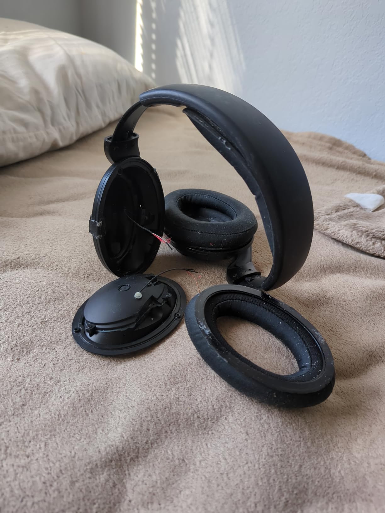 SENNHEISER HD 569 Closed Back Headphone customer photo 2