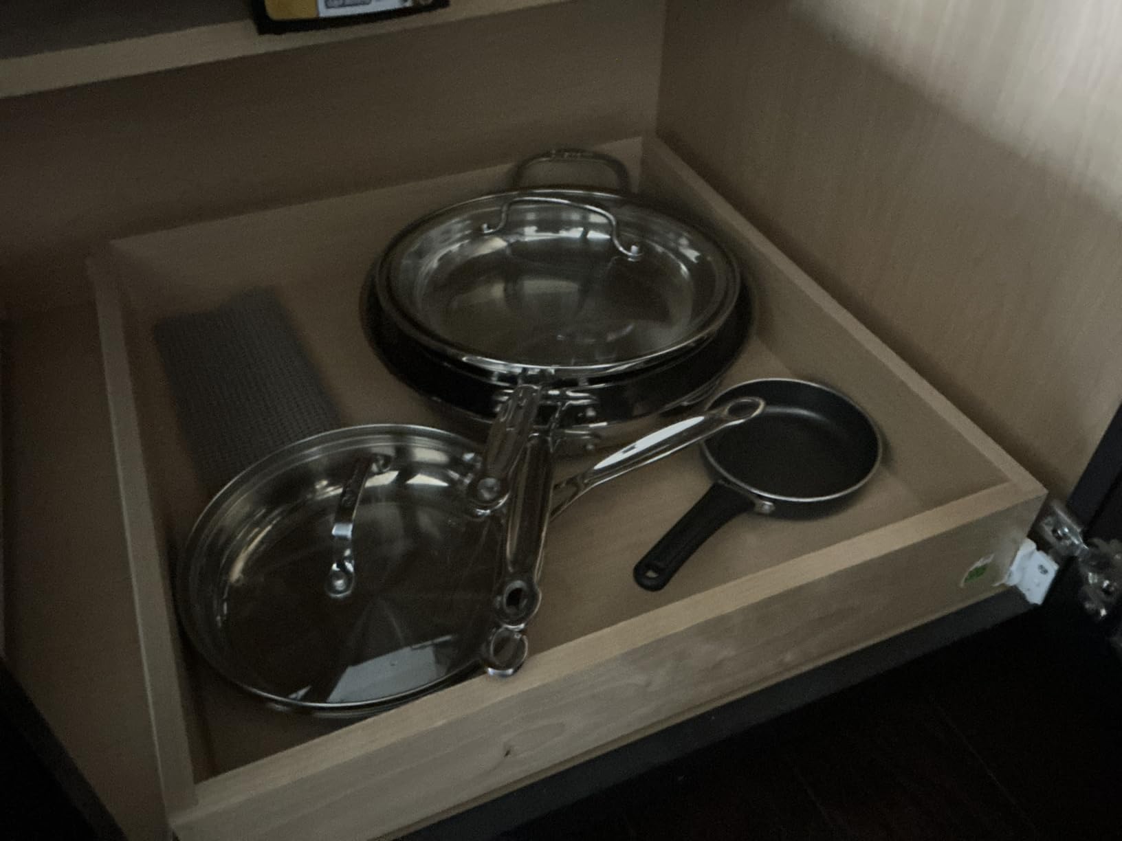 Cuisinart 17-Piece Stainless Steel Cookware Set, Chef's Classic Steel Collection with Pure Aluminum Core for Quick and Even Heat, Cool Grip Handles, Dishwasher Safe, 77-17N customer photo 2