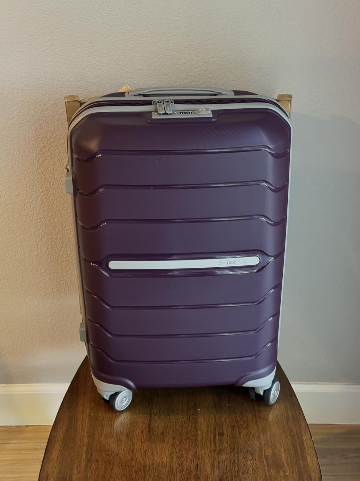 Samsonite Freeform Hardside Carry-On Luggage with Spinner Wheels - Hardshell Suitcase - TSA, Airline-Approved - Expandable Hard Shell, Smooth Rolling Wheels for Lightweight Travel customer photo 2