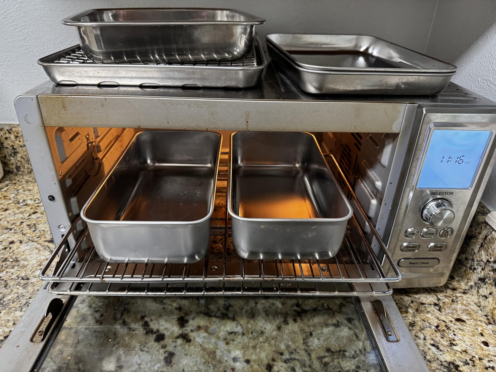 Cuisinart Chef's Convection Toaster Oven, 1800-Watt Electric Oven with 15 Cooking Functions, Fits 13