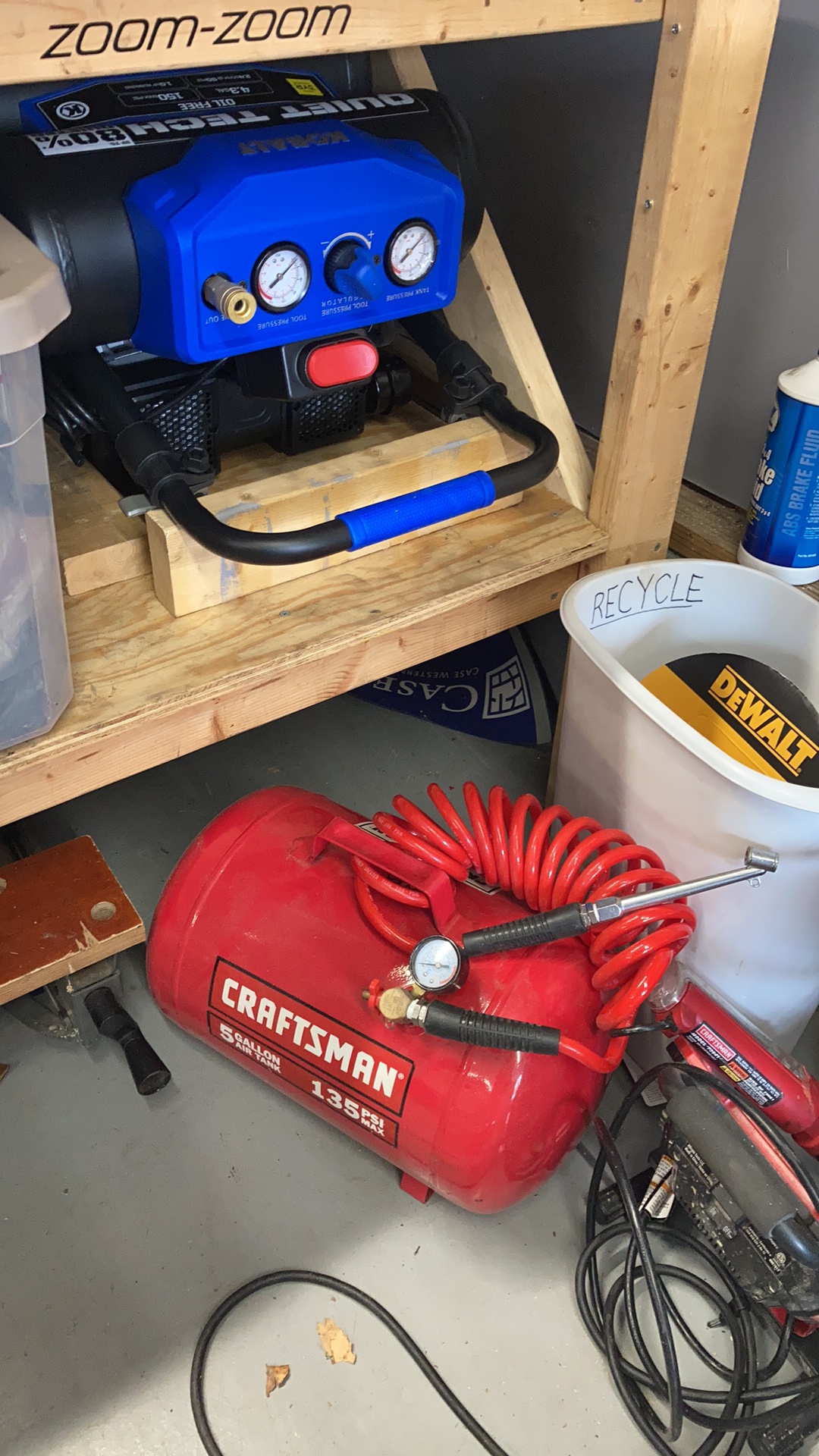 Kobalt Quiet Tech 4.3-Gallon Portable Electric Twin Stack Quiet Air Compressor customer photo 1