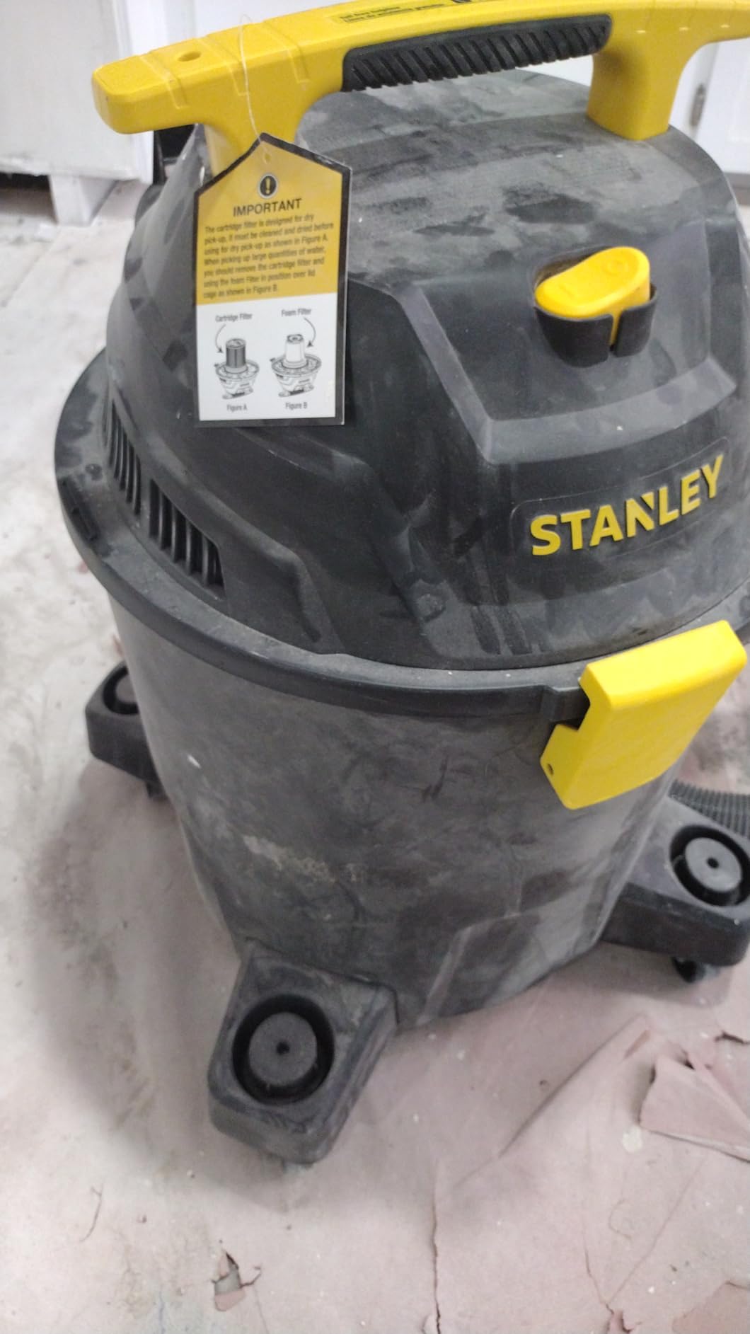 STANLEY 10 Gallon Wet Dry Vacuum, 6 Peak HP Poly Built-in Drain Shop Vac Blower with Powerful Suction customer photo 1