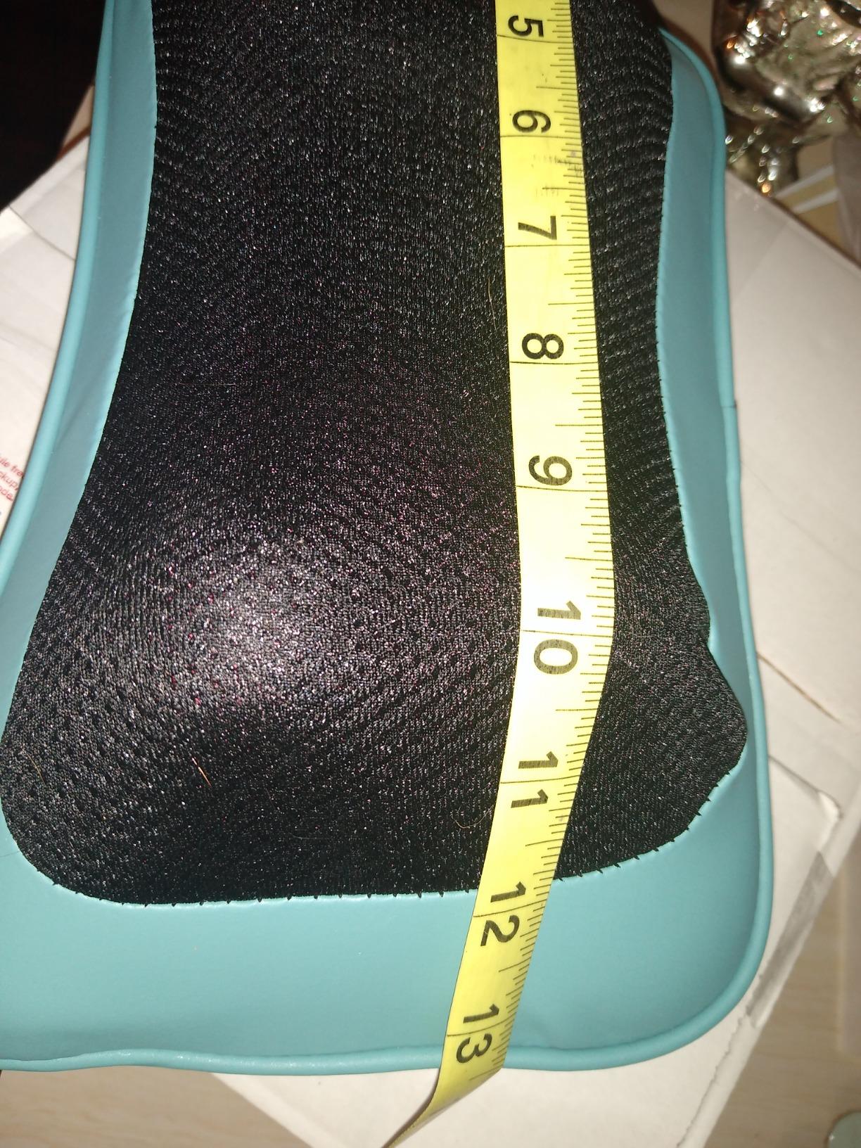 Mo Cuishle Shiatsu Back Massager with Heat - 3D Kneading Neck and Shoulder Massager for Back Pain Relief - Electric Massage Pillow for Home, Office & Car customer photo 2