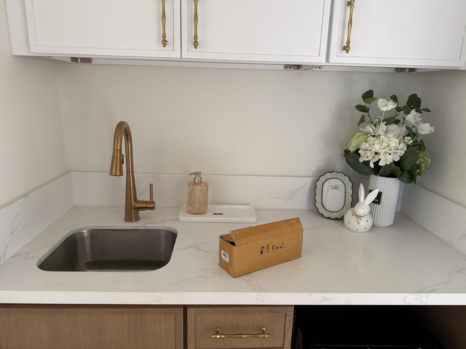 Moen Sleek Matte Black Motionsense Wave Sensor Touchless One-Handle High Arc Pulldown Modern Kitchen Faucet, 7864EWBL customer photo 2