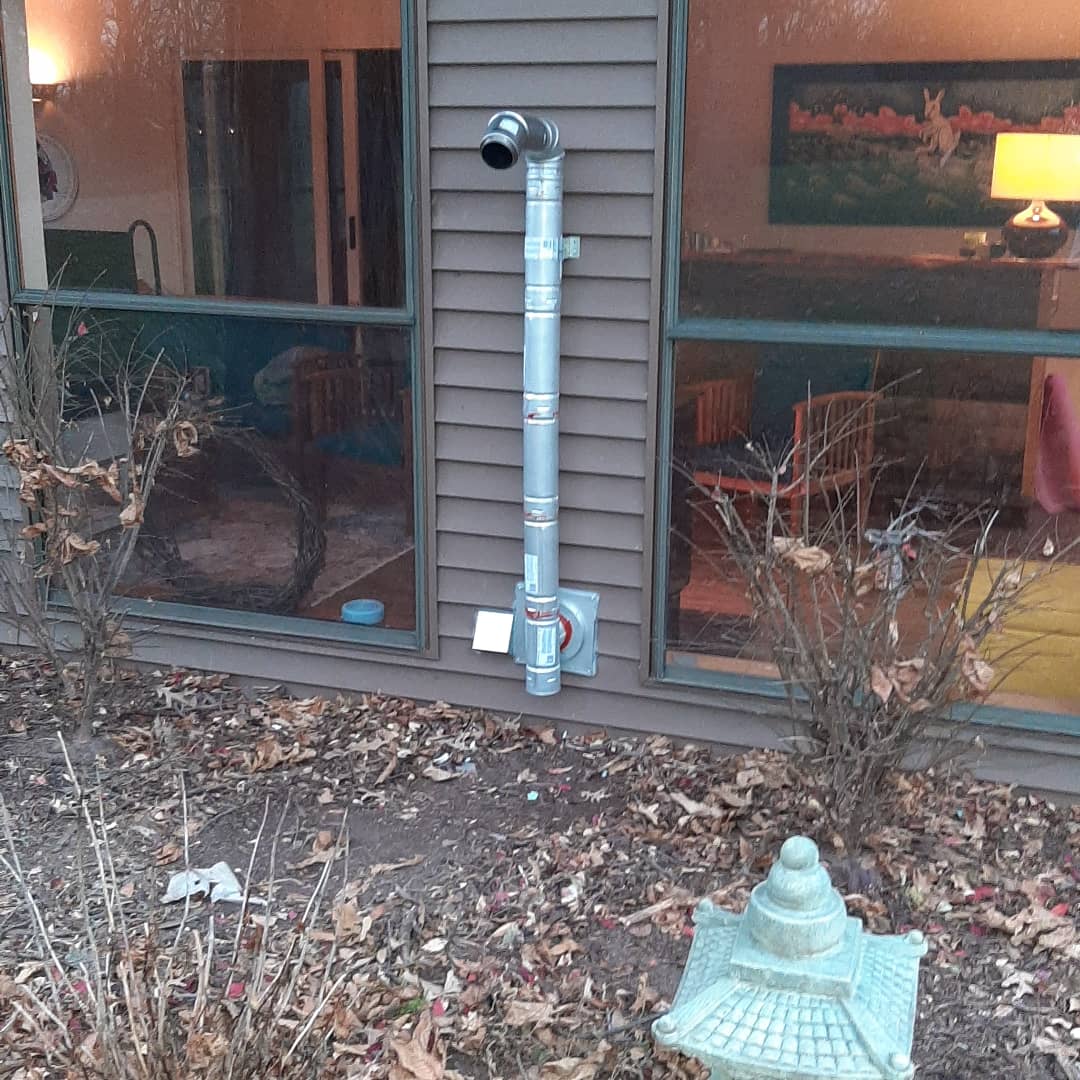 Cleveland Iron Works Medium Pellet Stove - 60lb Hopper customer photo 2