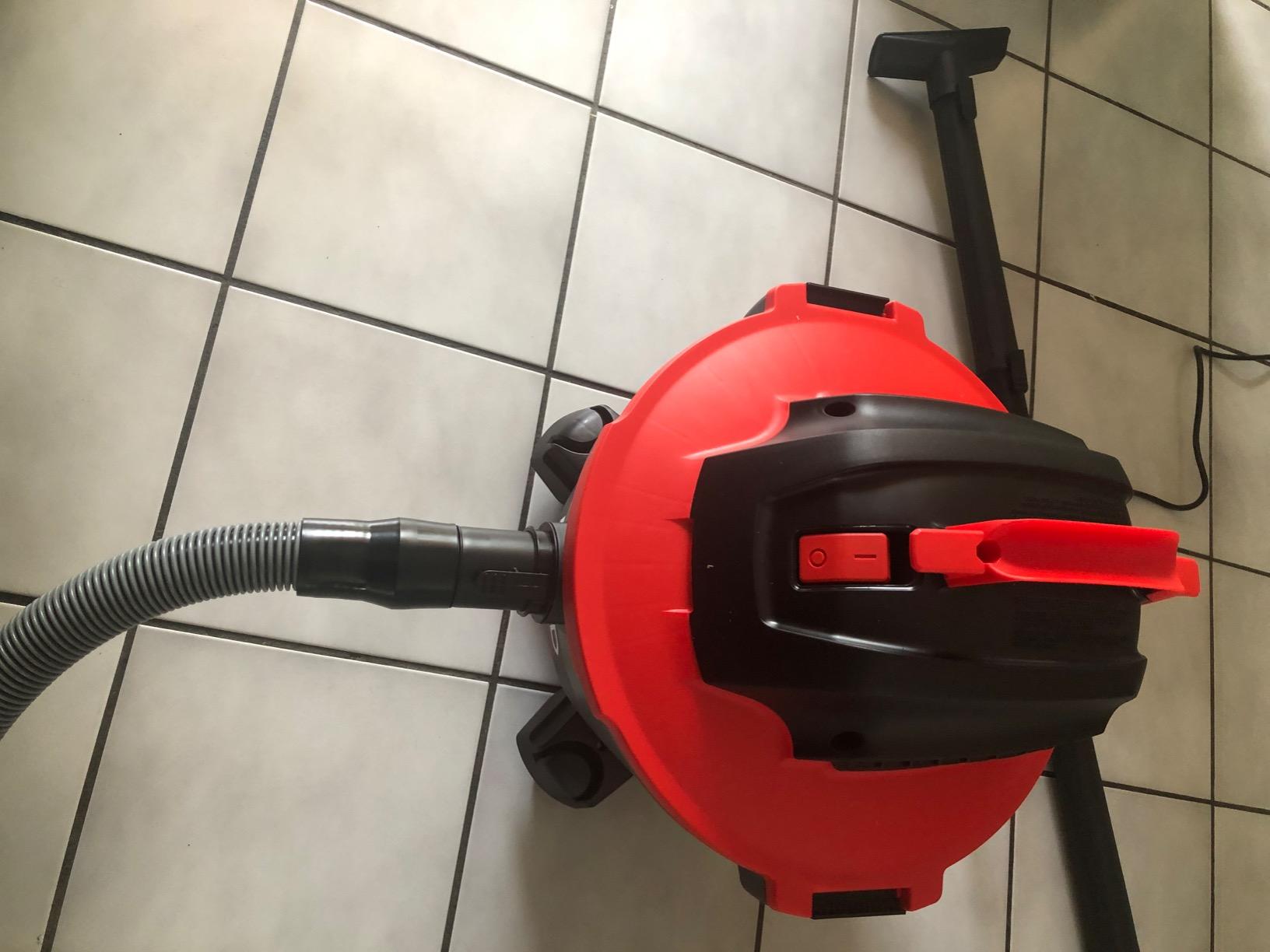 RIDGID 62698 RT0600 NXT 6-Gal. Wet Dry Shop Vacuum with Casters, 4.25 Peak HP Motor customer photo 2