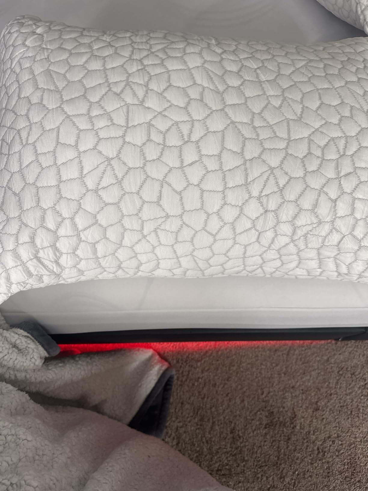 QUTOOL Cooling Pillow for Sleeping, CertiPUR-US Shredded Memory Foam Queen Pillows Set of 2, Cool Pillow for Hot Sleepers Adjustable Firm Pillow for Side, Back, Stomach Sleepers Soft Yet Support,White customer photo 1