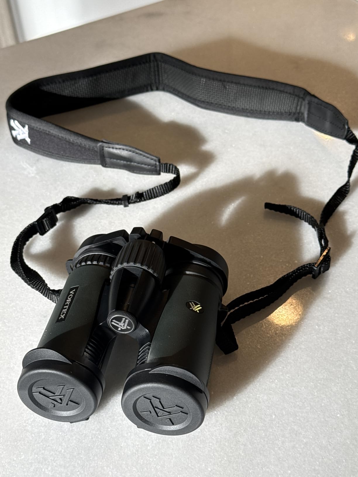 Vortex Diamondback HD 8x42 Binocular DB-214 | HD Optics, Tripod Adaptable, Waterproof, Fogproof, Shockproof, Included GlassPak - Unlimited, Unconditional Warranty customer photo 1