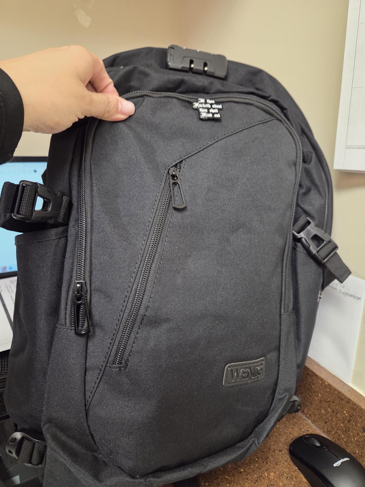 WENIG Anti-Theft Travel Laptop Backpack with USB Charging Port Lock,Water Resistant Slim Work Computer Bag for Men College Bookbags Fits 15.6 Inch Laptop customer photo 1