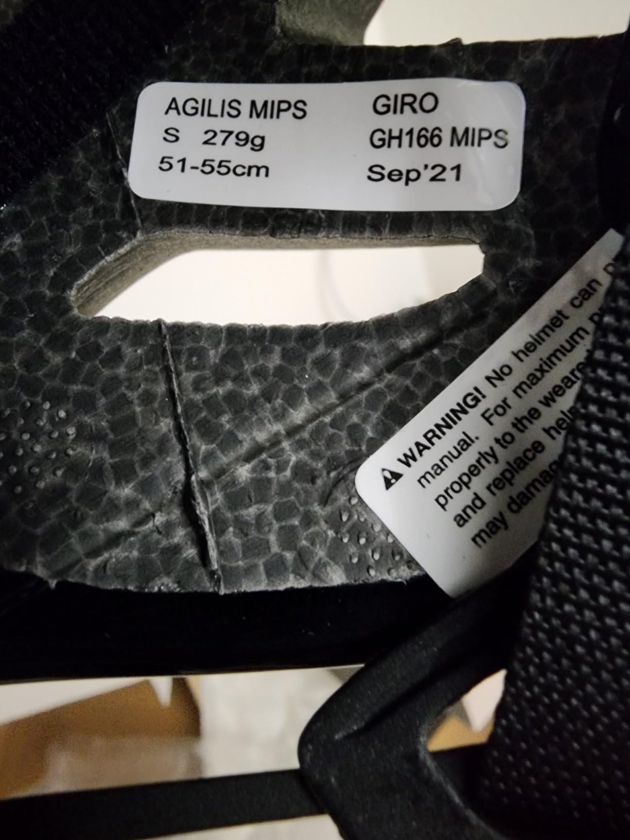 Giro Agilis MIPS Adult Road Cycling Helmet customer photo 2