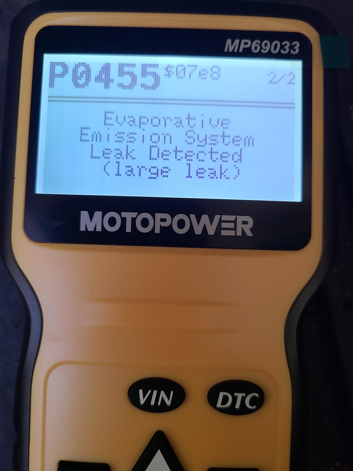 MOTOPOWER MP69033 Car OBD2 Scanner Code Reader Engine Fault Scanner CAN Diagnostic Scan Tool for All OBD II Protocol Cars Since 1996 customer photo 2