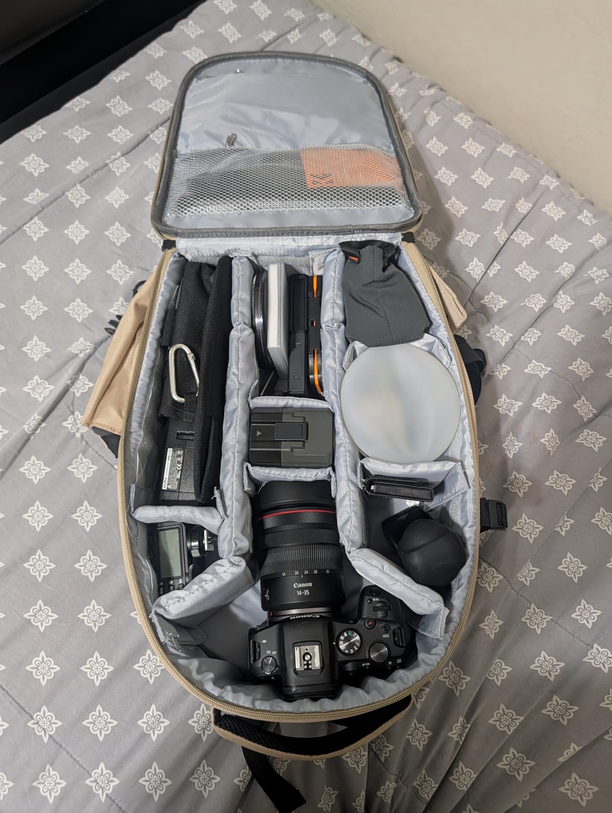 MOSISO Camera Backpack, DSLR/SLR/Mirrorless Photography Camera Bag 15-16 inch Waterproof Hardshell Case with Tripod Holder&Laptop Compartment Compatible with Canon/Nikon/Sony, Black customer photo 1