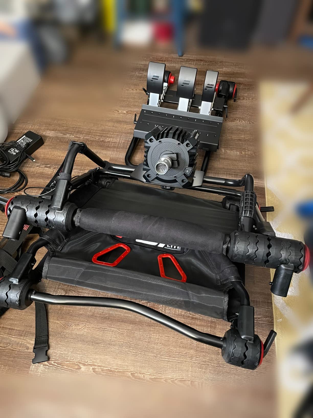 Next Level Racing F-GT Lite Formula and GT Foldable Simulator Cockpit (NLR-S015) customer photo 2