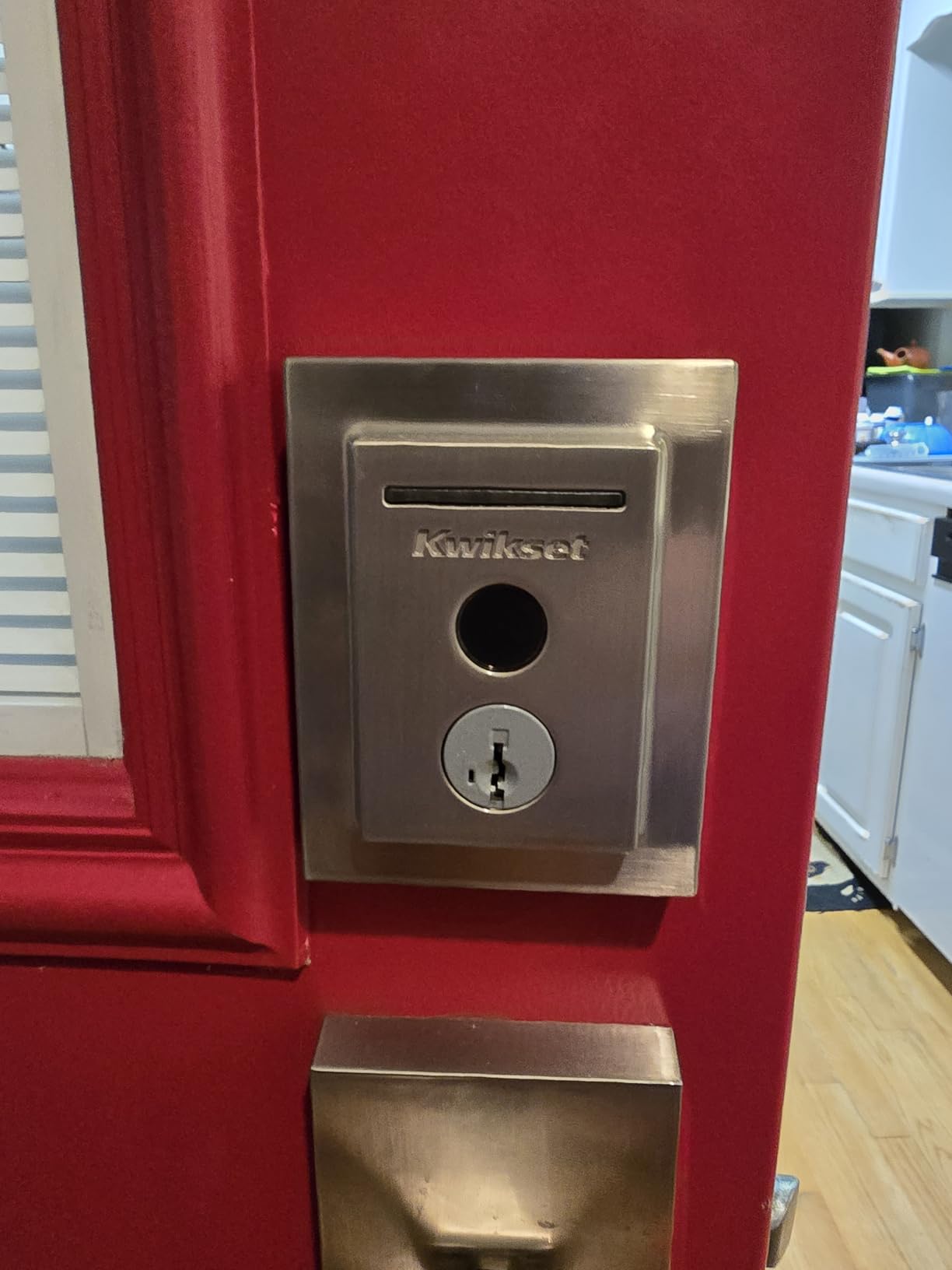 Kwikset Halo Touch Fingerprint Wi-Fi Smart Lock, Keyless Entry Door Deadbolt, Geofence Auto-Unlock, Grade AAA Certified, No Hub Required Easy Install, Matte Black Lifetime Finish Warranty customer photo 2
