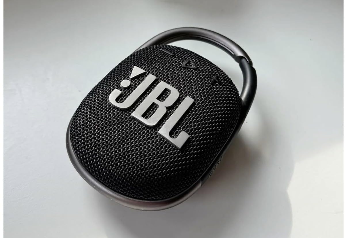 JBL Clip 4 - Portable Mini Bluetooth Speaker, big audio and punchy bass, integrated carabiner, IP67 waterproof and dustproof, 10 hours of playtime, speaker for home, outdoor and travel (Blue) customer photo 1
