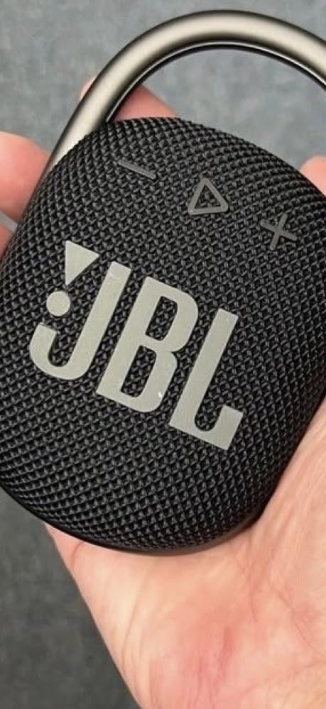 JBL Clip 4 - Portable Mini Bluetooth Speaker, big audio and punchy bass, integrated carabiner, IP67 waterproof and dustproof, 10 hours of playtime, speaker for home, outdoor and travel (Blue) customer photo 2