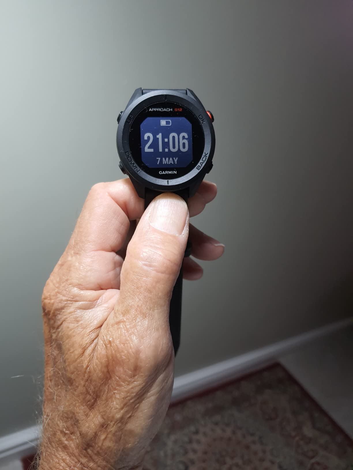 Garmin Approach S12, Easy-to-Use GPS Golf Watch, 42k+ Preloaded Courses, Black, 010-02472-00 customer photo 2