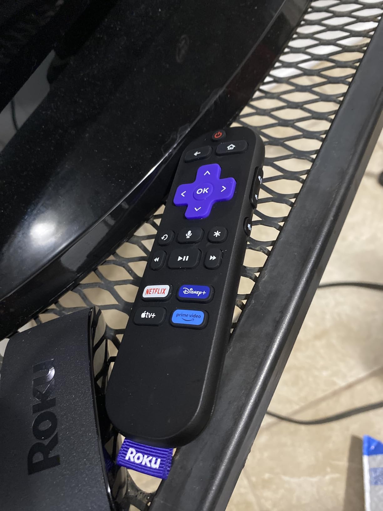 Roku Express 4K+ | Roku Streaming Device 4K/HDR with Voice Remote, Free & Live TV customer photo 2