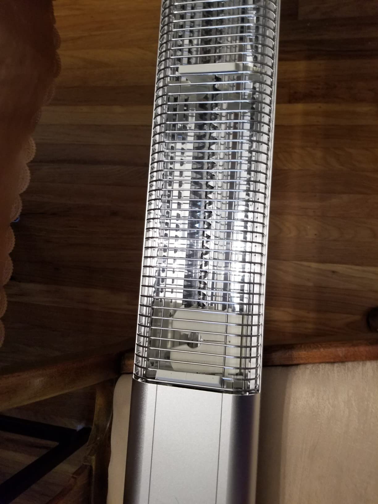 SereneLife Infrared Patio Heater, Electric Patio Heater with Remote Control, 1500 W, Indoor/Outdoor Heaters for Patio, Restaurant, Backyard, Garage, Decks (Silver) customer photo 2