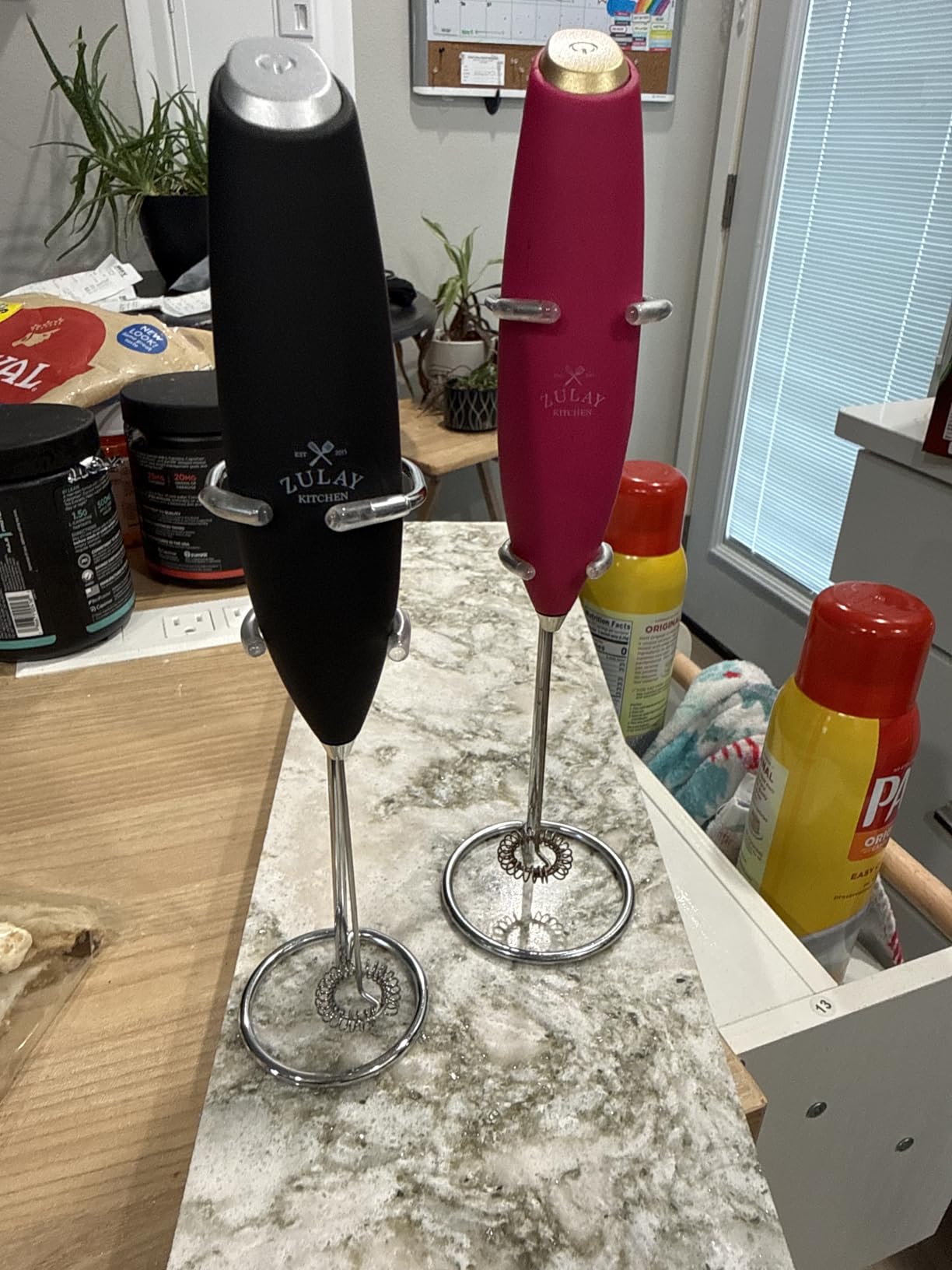 Zulay Kitchen Powerful Milk Frother Wand With 2 Duracell Batteries - Ultra Fast Handheld Drink Mixer - Electric Whisk Foam Maker for Coffee, Lattes, Cappuccino, Matcha, Hot Chocolate & Creamer - Black customer photo 1