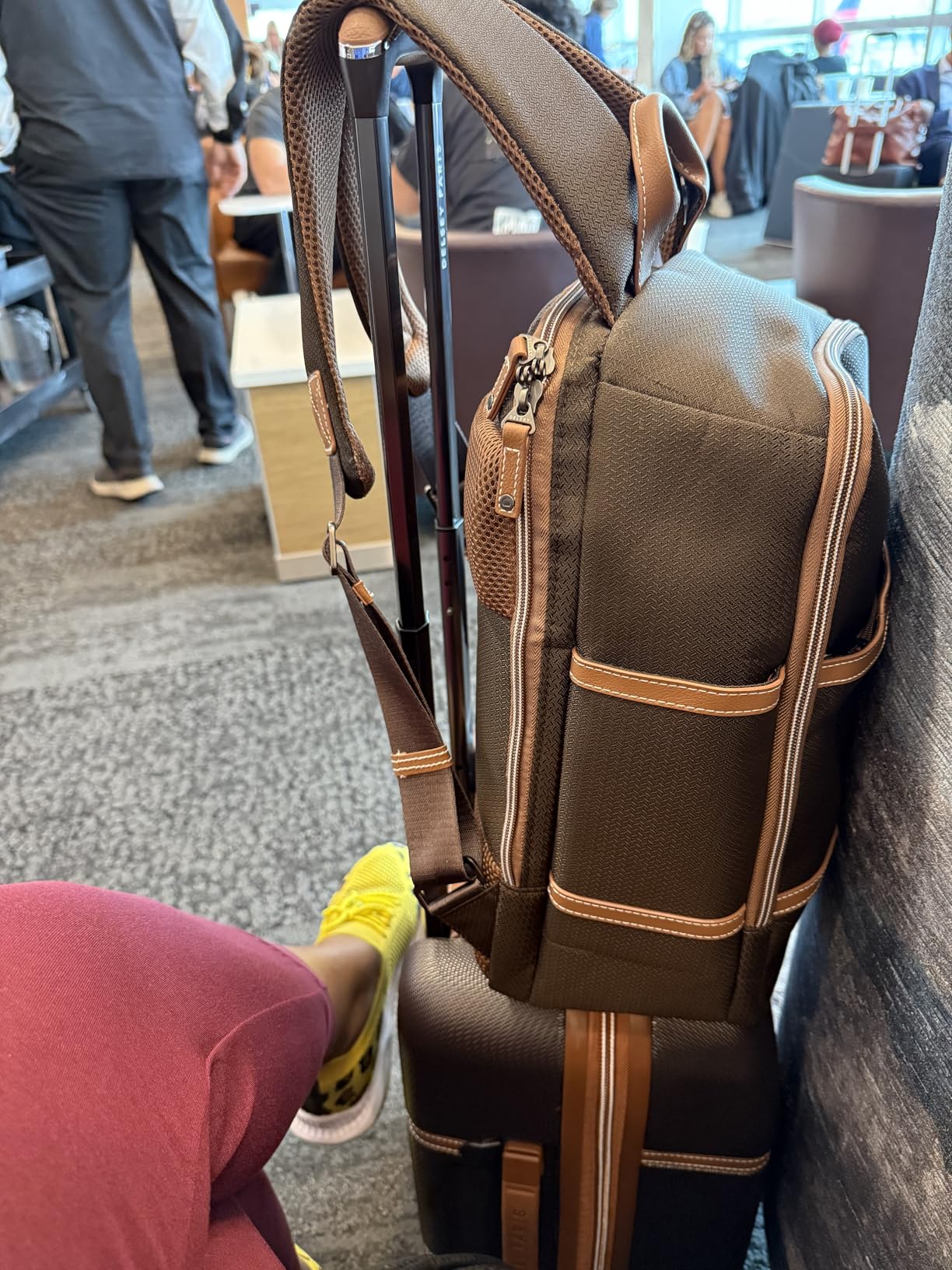 DELSEY PARIS Chatelet Air 2.0 - Hardside Carry on Plus 20 Inch - 360° Spinner Wheels - TSA Lock - USB Port- 10-Year Warranty - Lightweight Polycarbonate Travel Suitcase, Chocolate Brown customer photo 1
