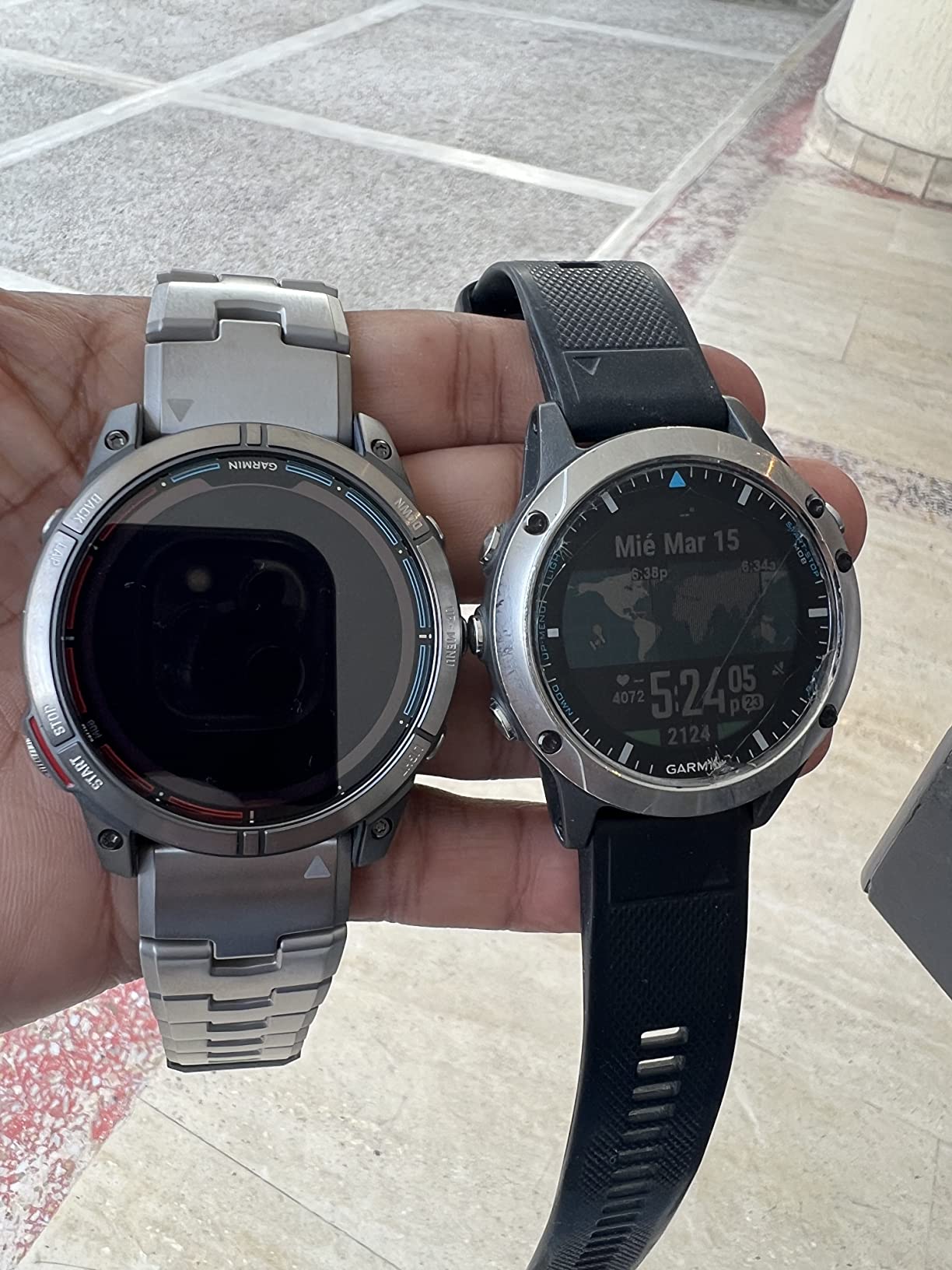 quatix 7X Solar Edition, Marine GPS Smartwatch, Solar Charging Capabilities, Durable Watch with Flashlight, Tide Changes and Anchor Drag Alerts, Waypoint Marking customer photo 2