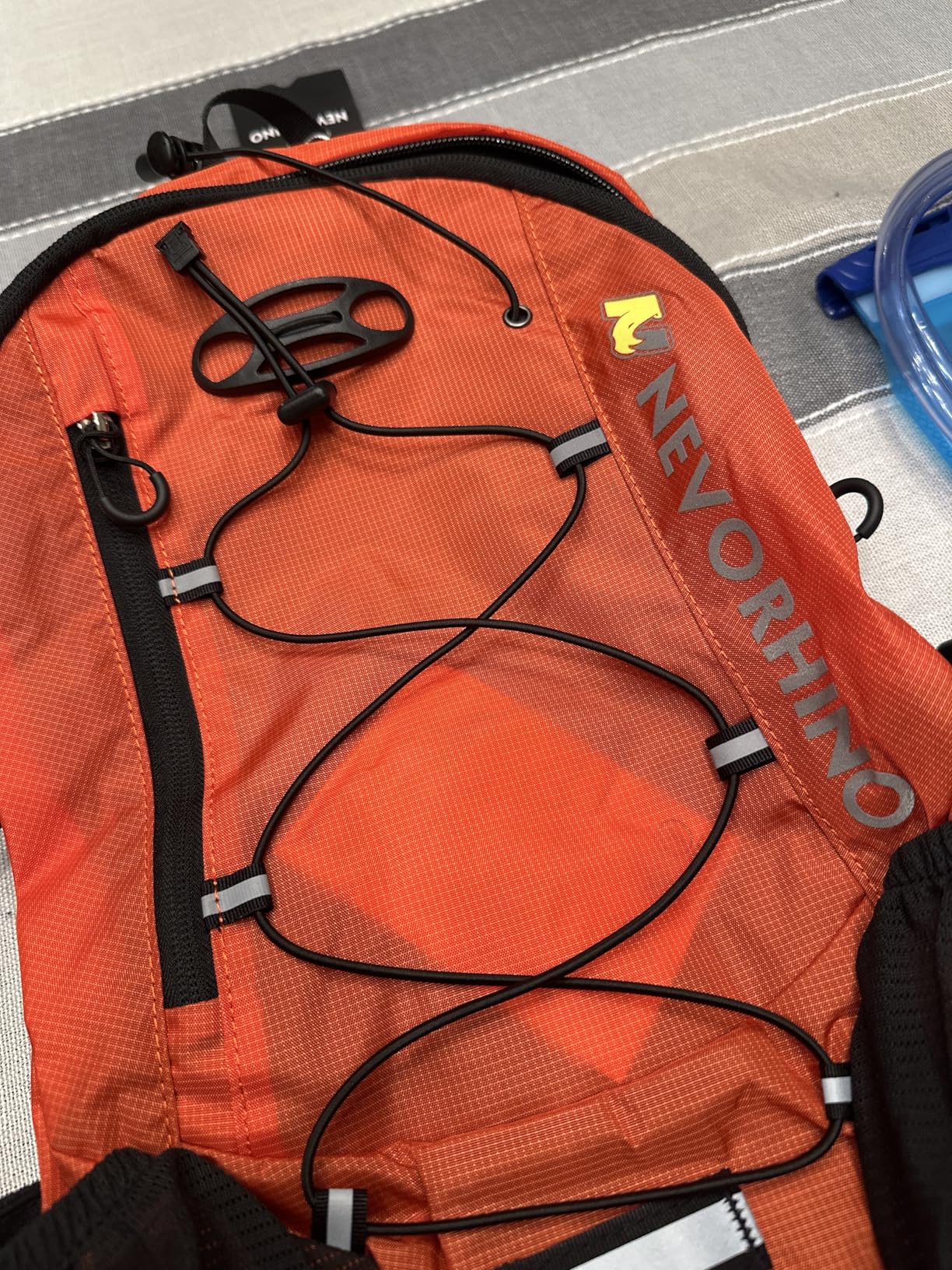 Lightweight Hydration Backpack, Running Backpack with 2L Water Bladder, Hydro Water Daypack for Cycling Hiking Rave for Men Women customer photo 2