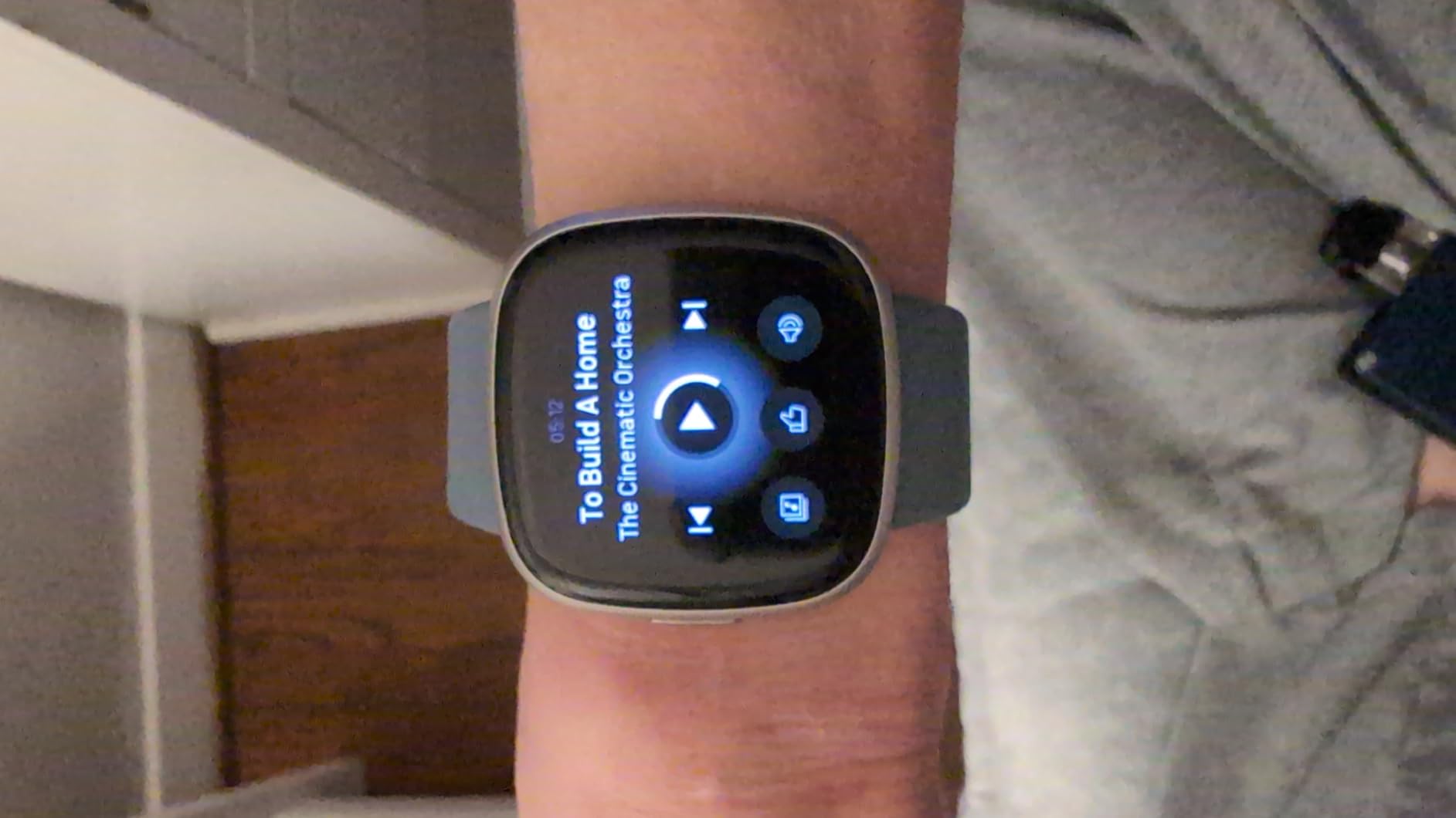Fitbit Versa 4 Fitness Smartwatch with Daily Readiness, GPS, 24/7 Heart Rate, 40+ Exercise Modes, Sleep Tracking and more, Waterfall Blue/Platinum, One Size (S & L Bands Included) customer photo 2