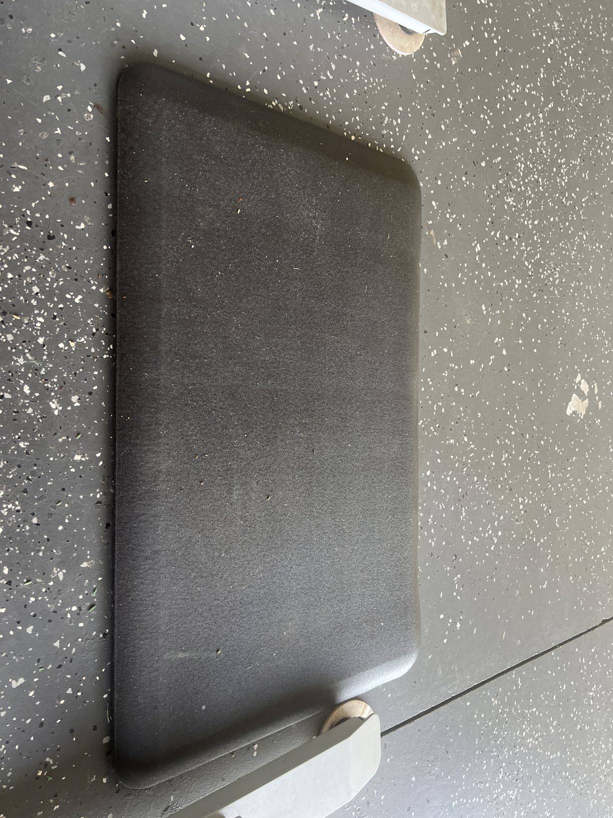4/5 Inch Thick Kitchen Mats for Floor, StepRite Kitchen Rug for Standing Desk, Non-Slip, Thicker, Stain Resistant, Water Resistant, Comfort Anti Fatigue Floor Mat for Home, Kitchen, Office - Black customer photo 1