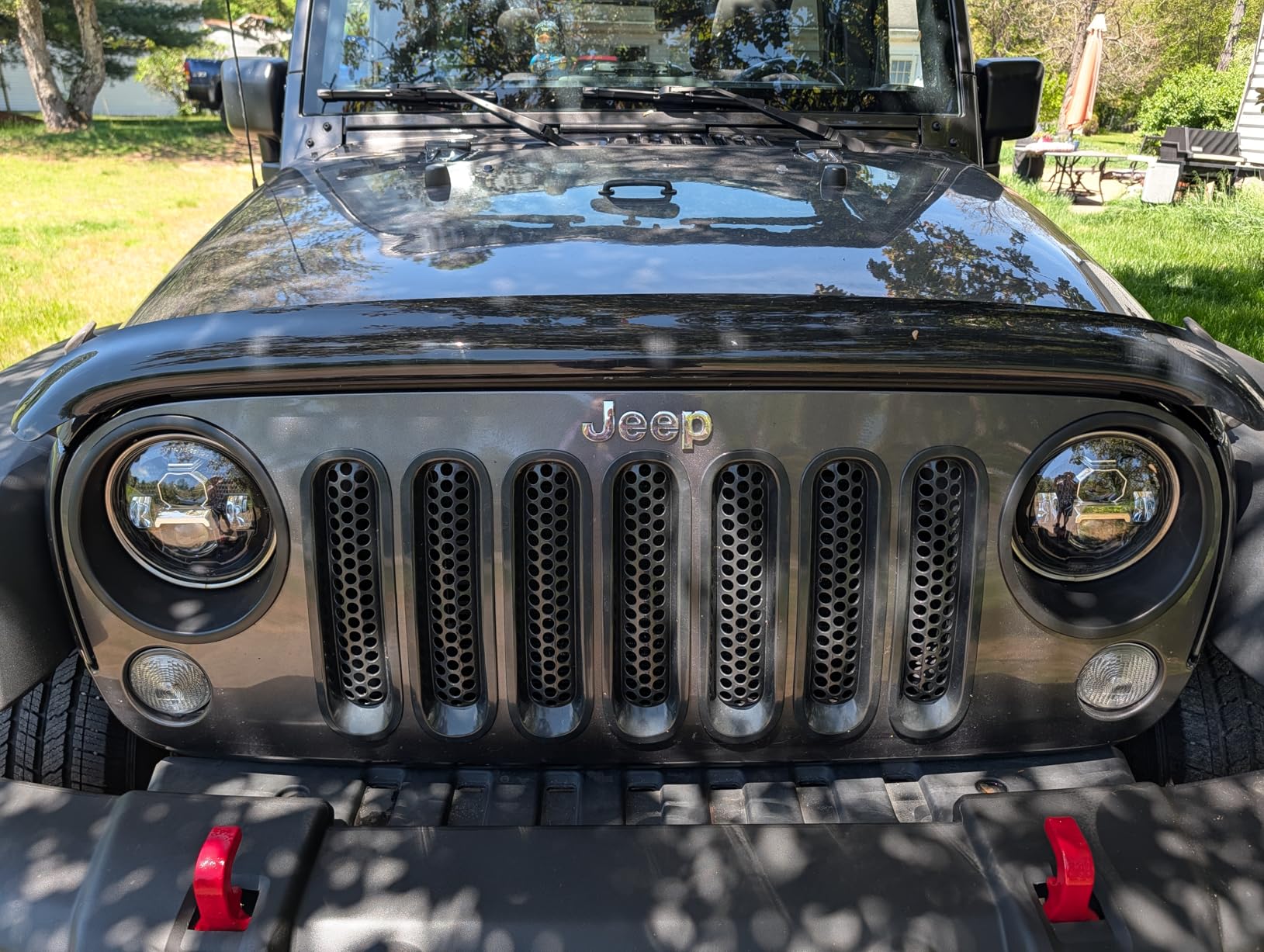 HWSTAR Pair New 1000% Bright Anti-glare 7 Inch Led Headlights Round Compatible with Jeep Wrangler JK JKU TJ LJ Chevy Ford GMC Dodge Mazda Nissan Mack VW etc DOT Approved H6024 Hi/Low Sealed Beam customer photo 1